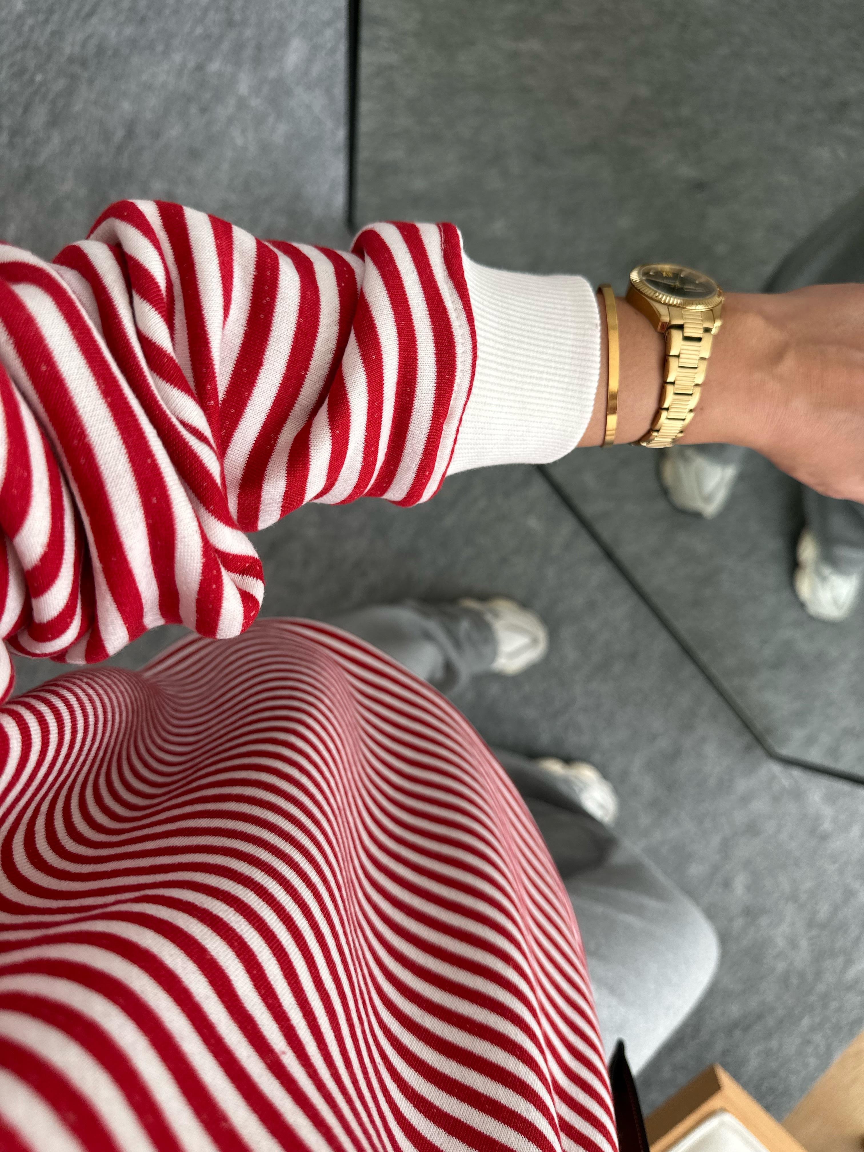 KIRMIZI ÇİZGİLİ OVERSIZE PAMUKLU SWEAT