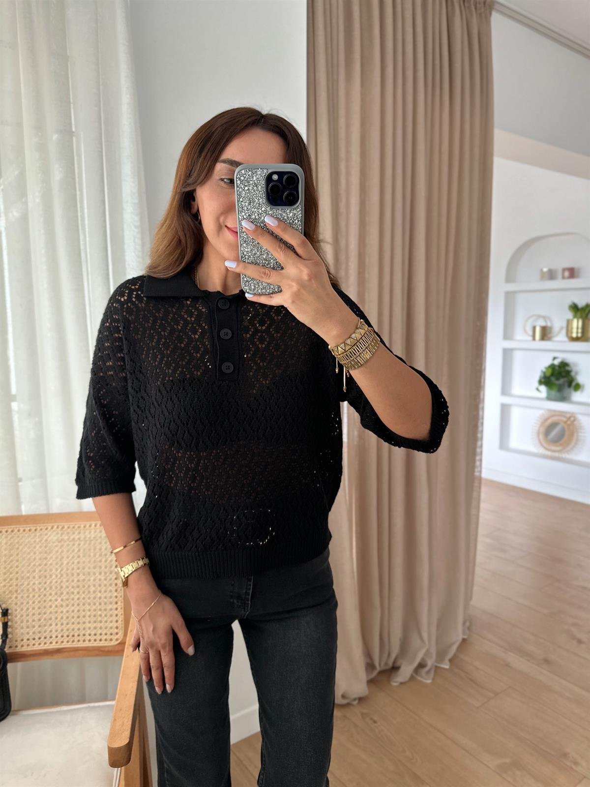 KISA KOLLU AJURLU DÜĞMELİ TRİKO