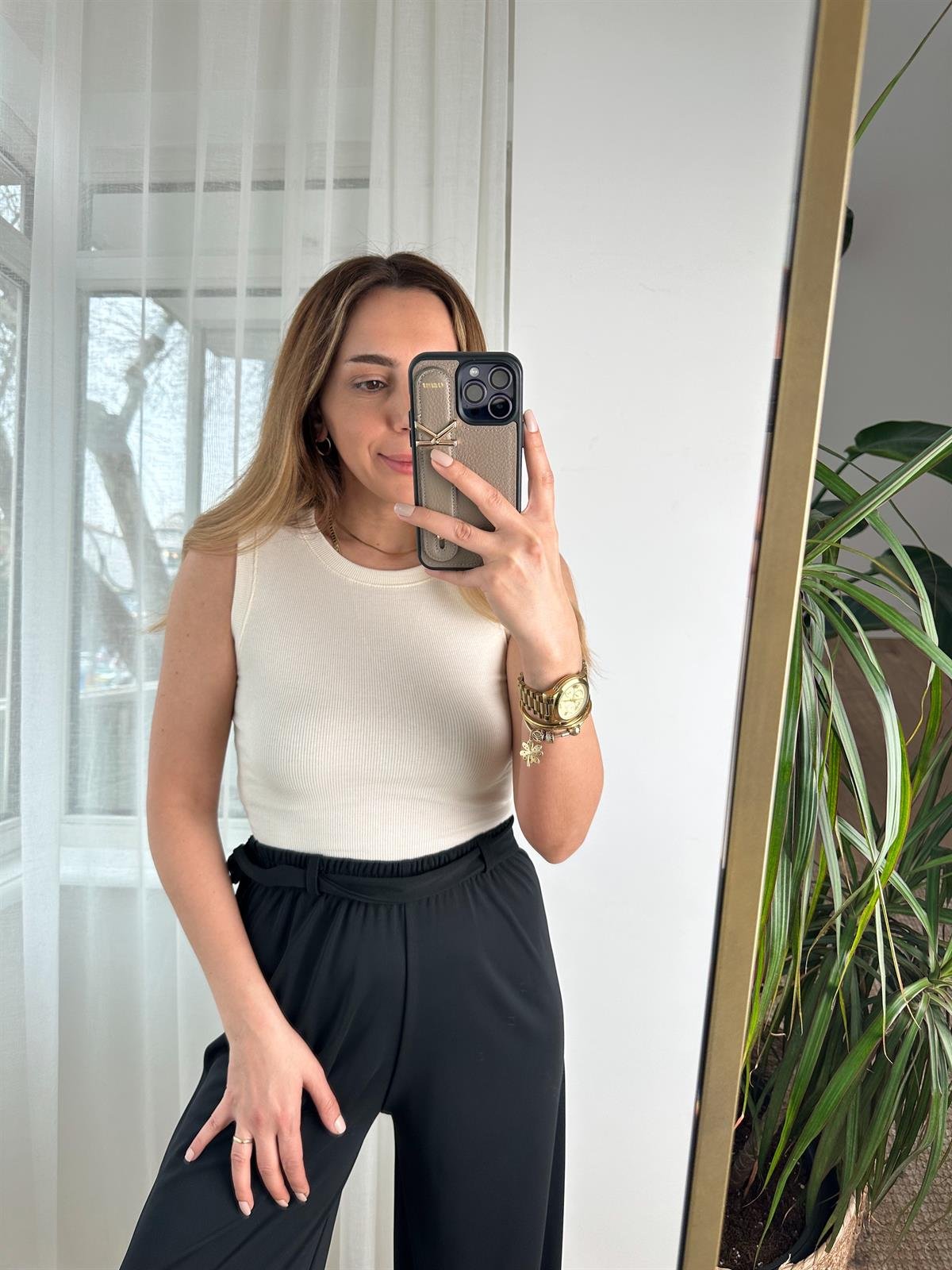 KREM BİSİKLET YAKA FİTİLLİ CROP