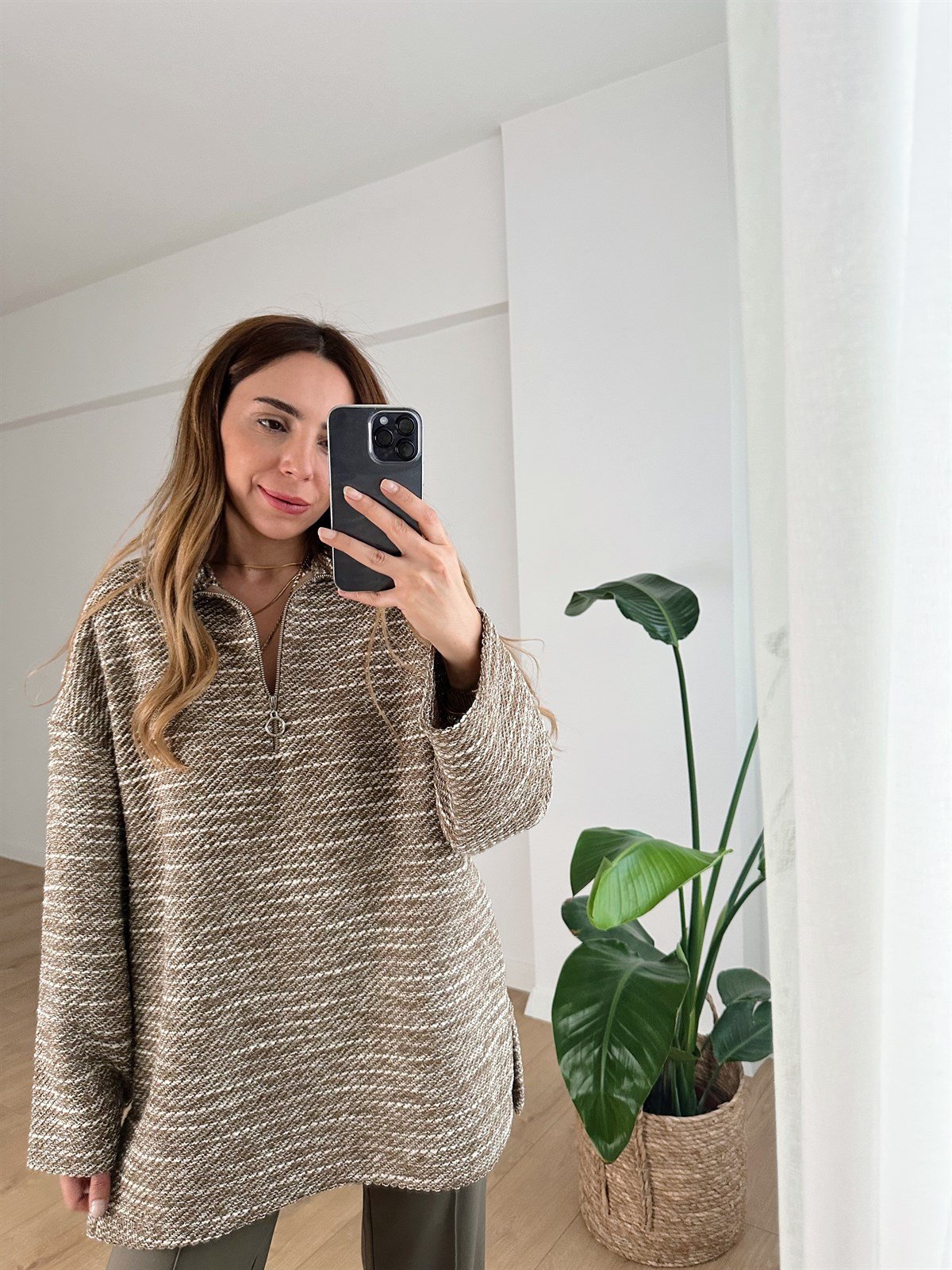 KREM FERMUARLI ÖRME SWEAT 