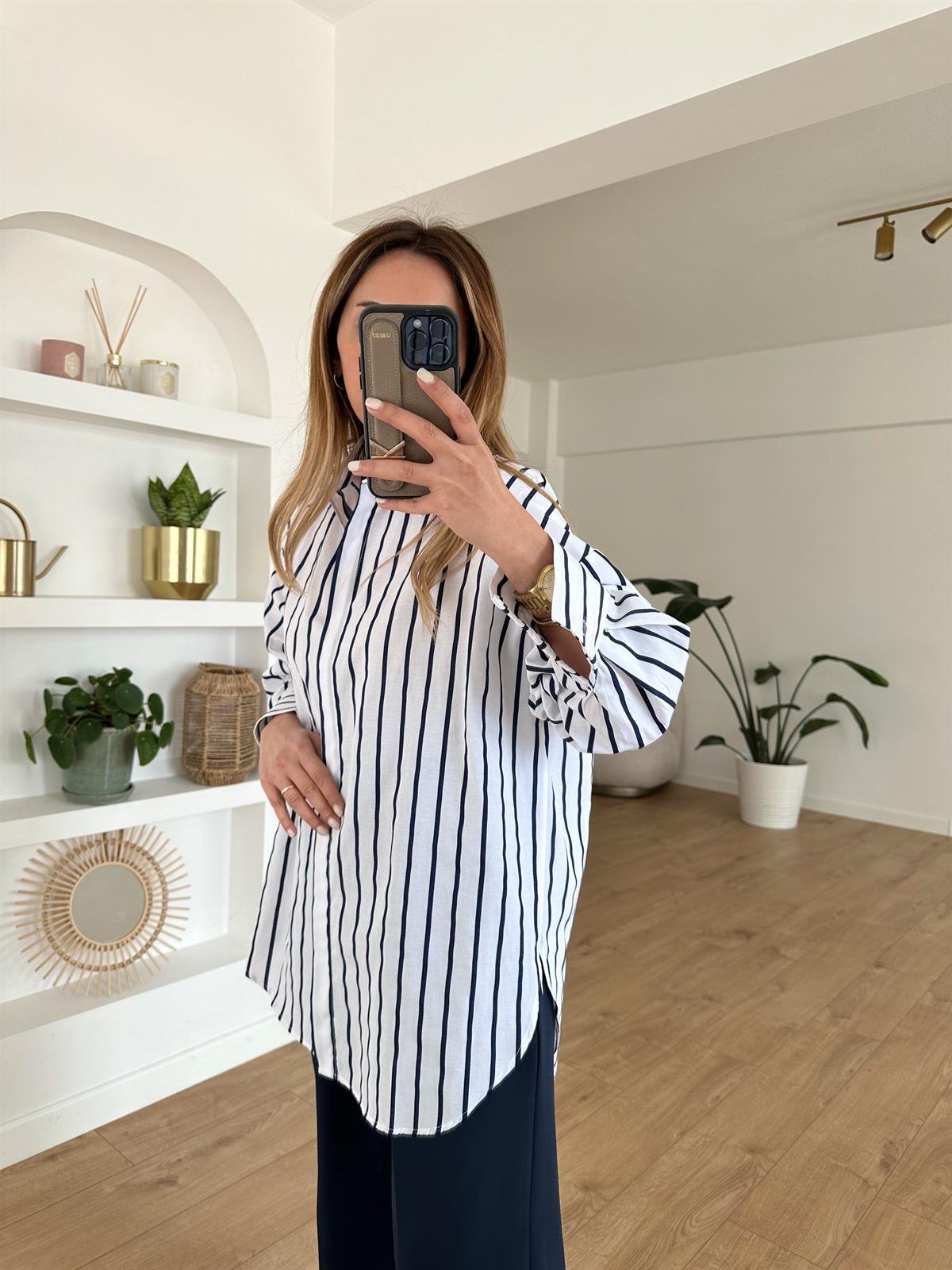 LACİVERT ÇİZGİLİ OVERSIZE GÖMLEK