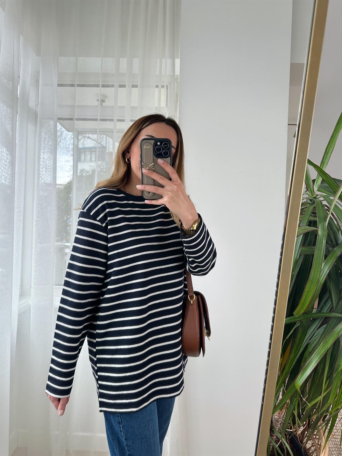 LACİVERT ÇİZGİLİ OVERSİZE ÖRME SWEAT
