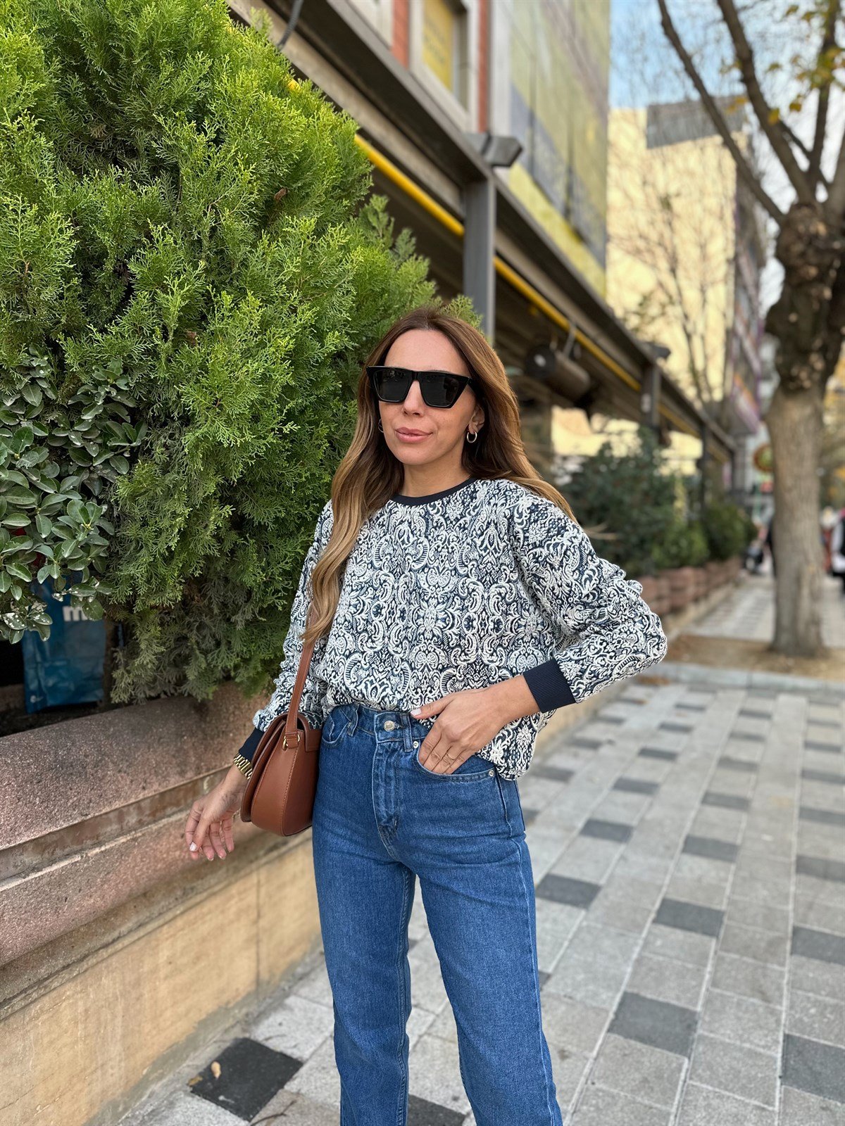 LACİVERT ETNİK DESEN SWEAT