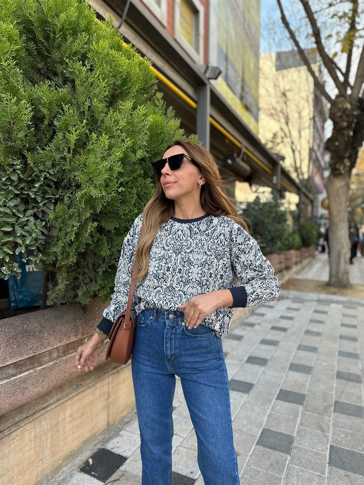 LACİVERT ETNİK DESEN SWEAT