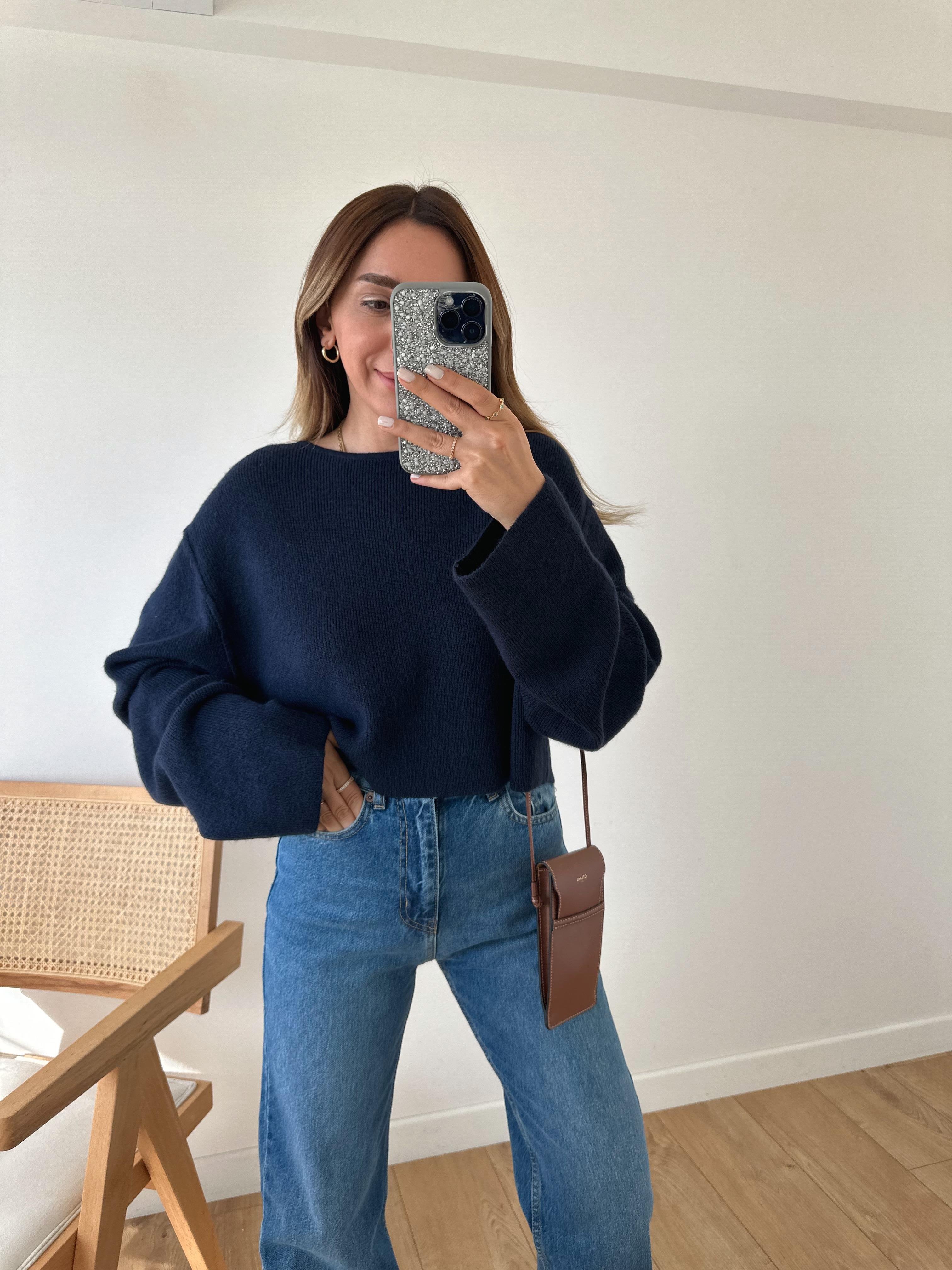 LACİVERT KISA OVERSIZE KAZAK