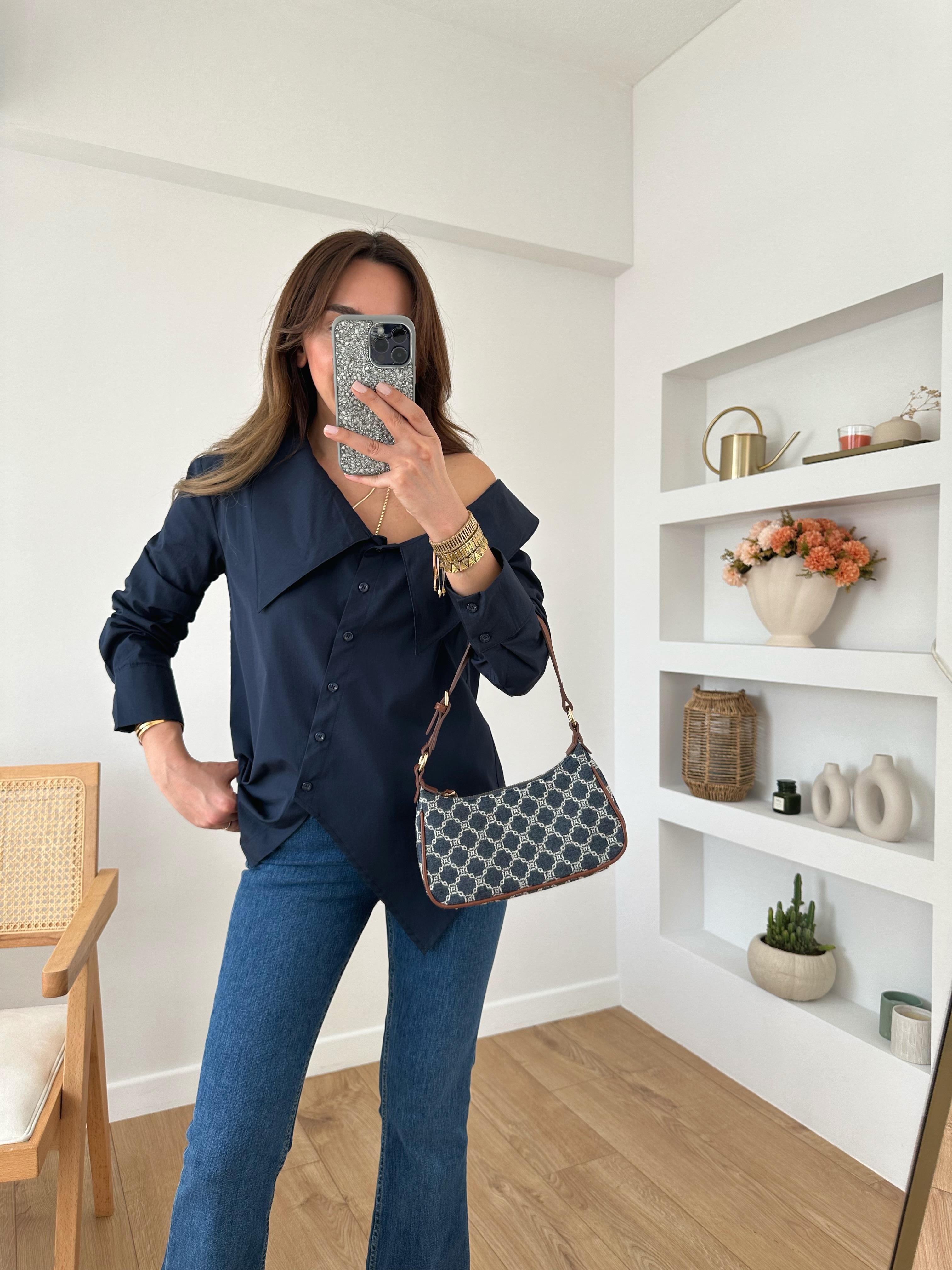 LACİVERT OMUZ DEKOLTELİ TASARIM GÖMLEK