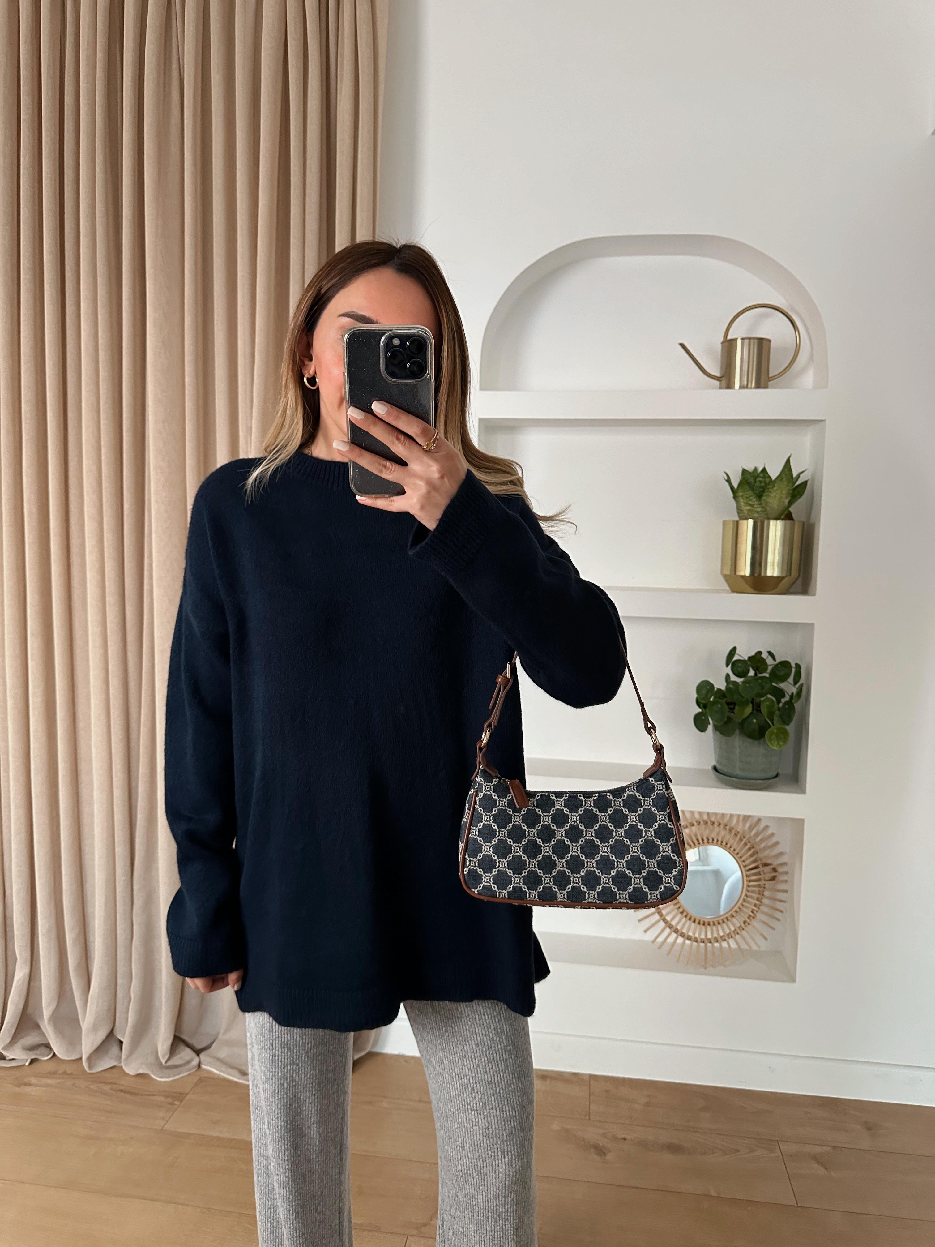 LACİVERT OVERSIZE BASIC KAZAK