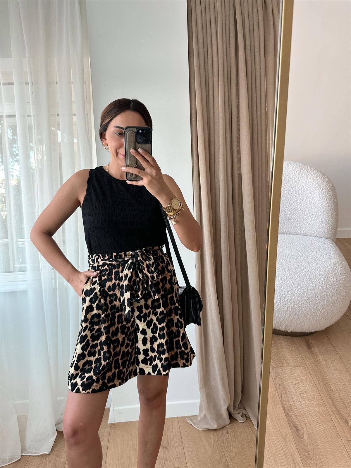 LEOPAR BELİ KUŞAKLI ŞORT