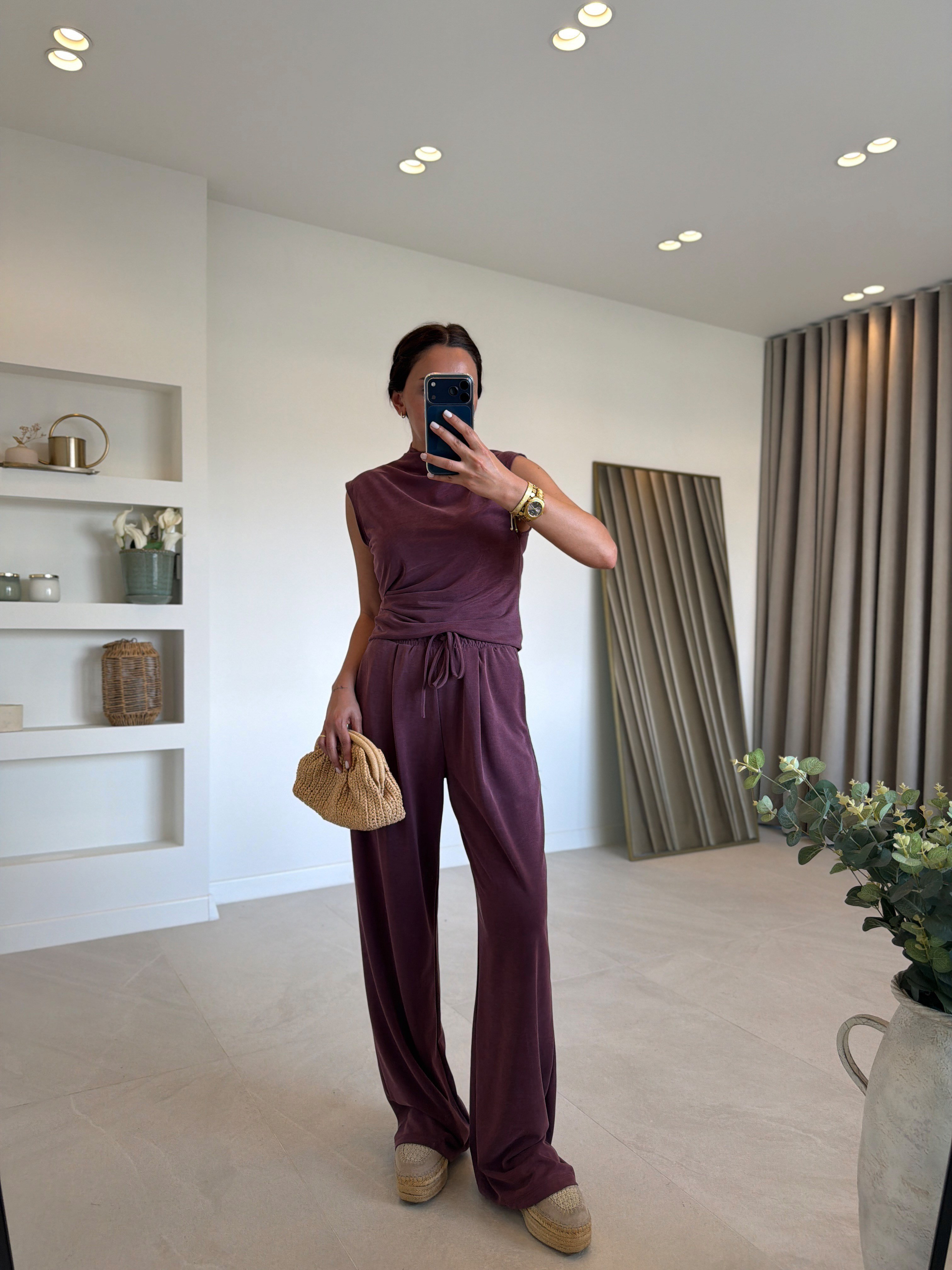 Low 7332 Pike Sıfır Kol Mürdüm Bluz Pantolon Takım