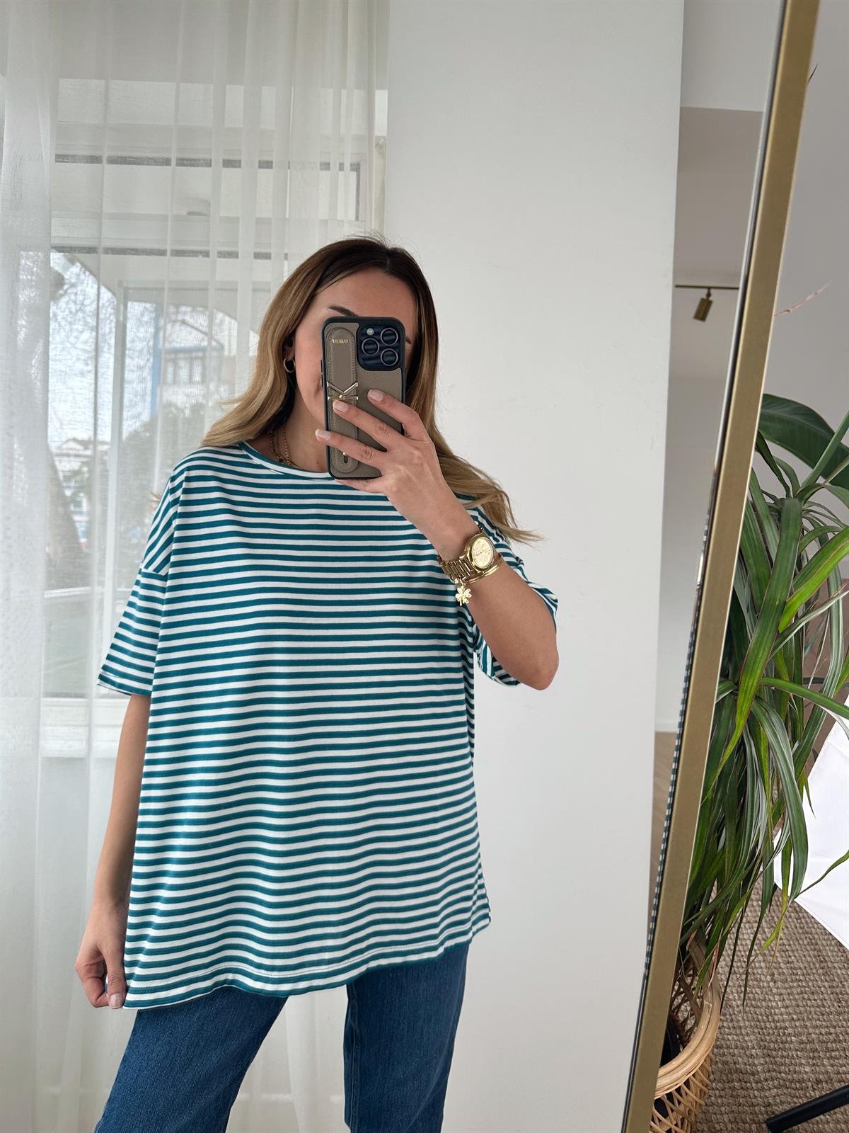 MAVİ ÇİZGİLİ OVERSIZE TİŞÖRT