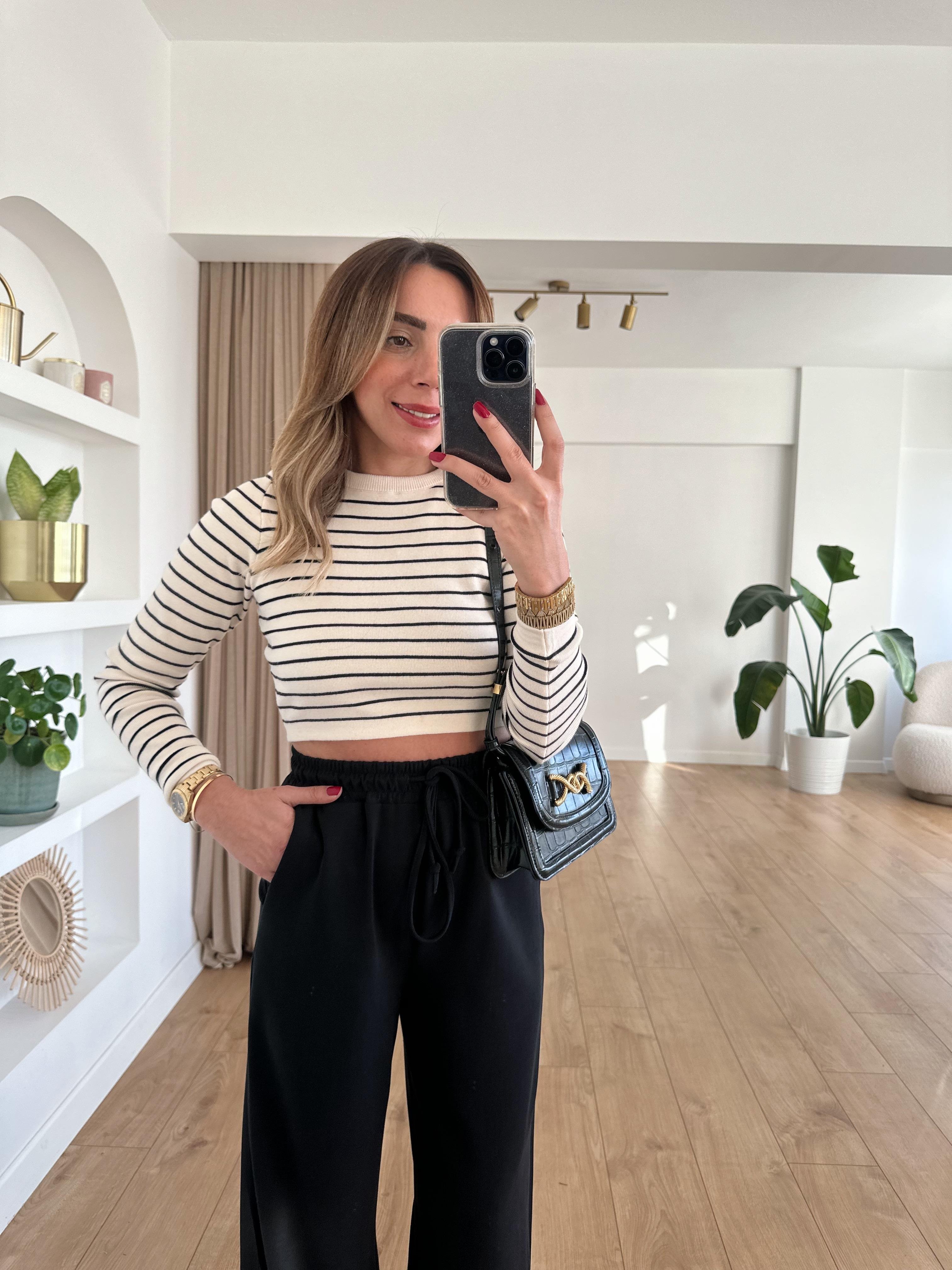 MD BEYAZ ÇİZGİLİ CROP TRİKO