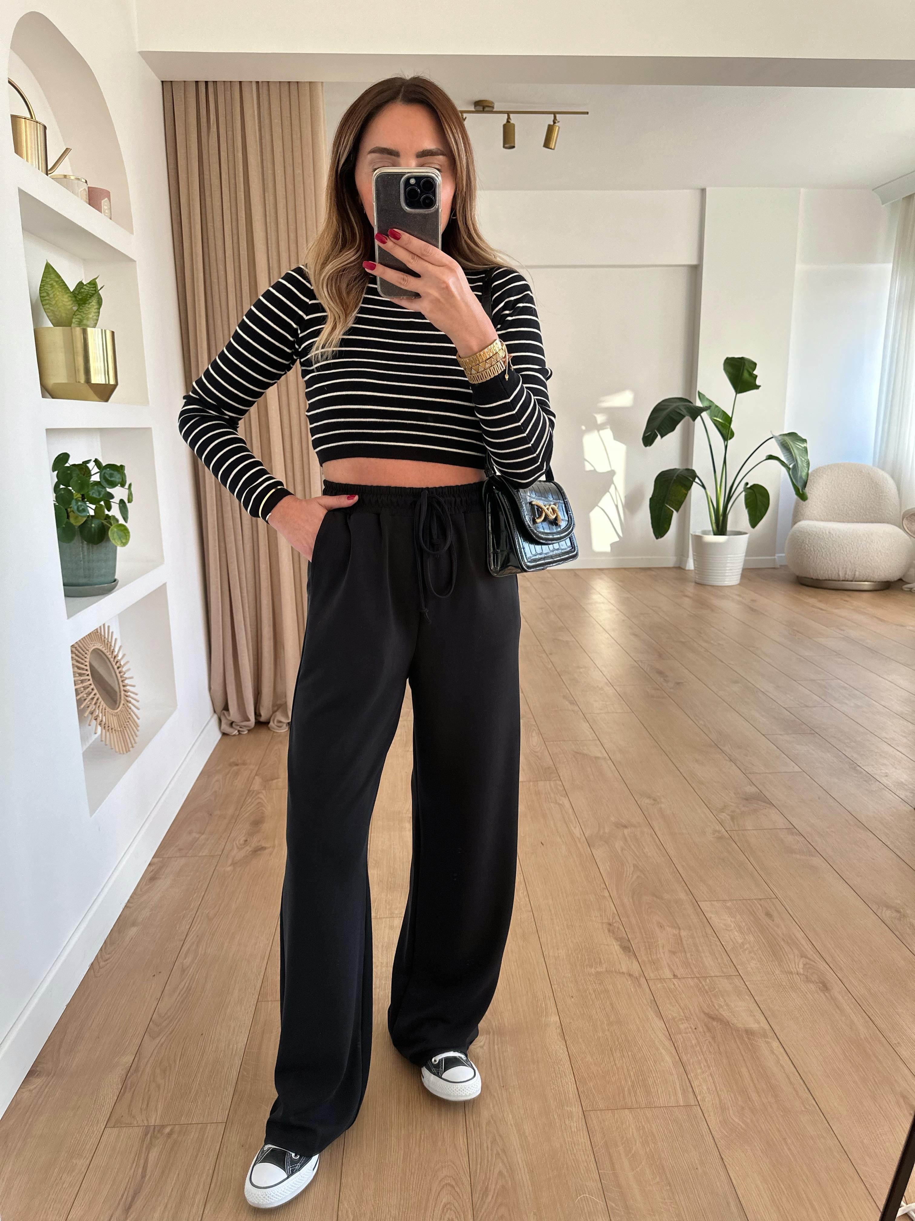 MD SİYAH ÇİZGİLİ CROP TRİKO