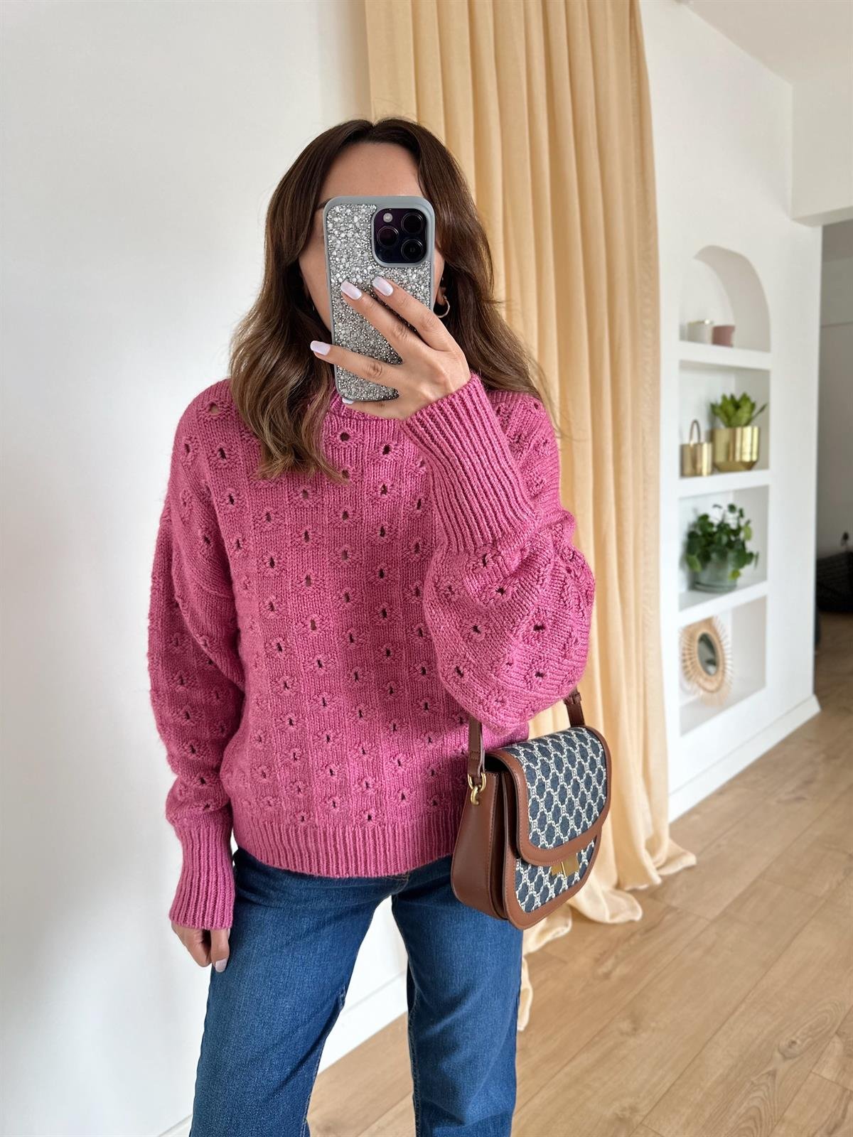 PEMBE DELİKLİ TRİKO KAZAK