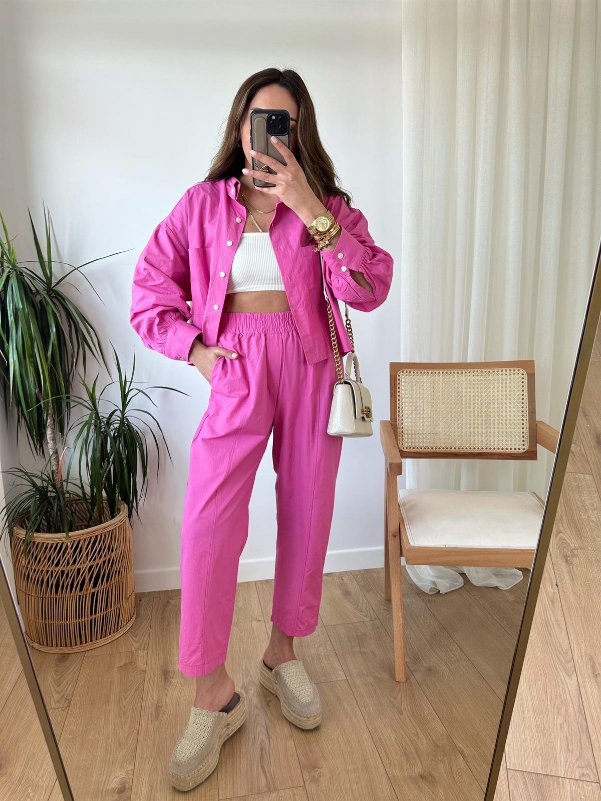 PEMBE İKİLİ TAKIM