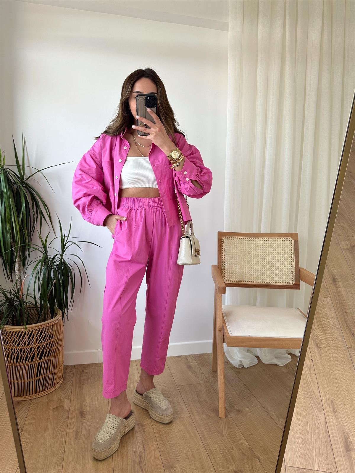 PEMBE İKİLİ TAKIM