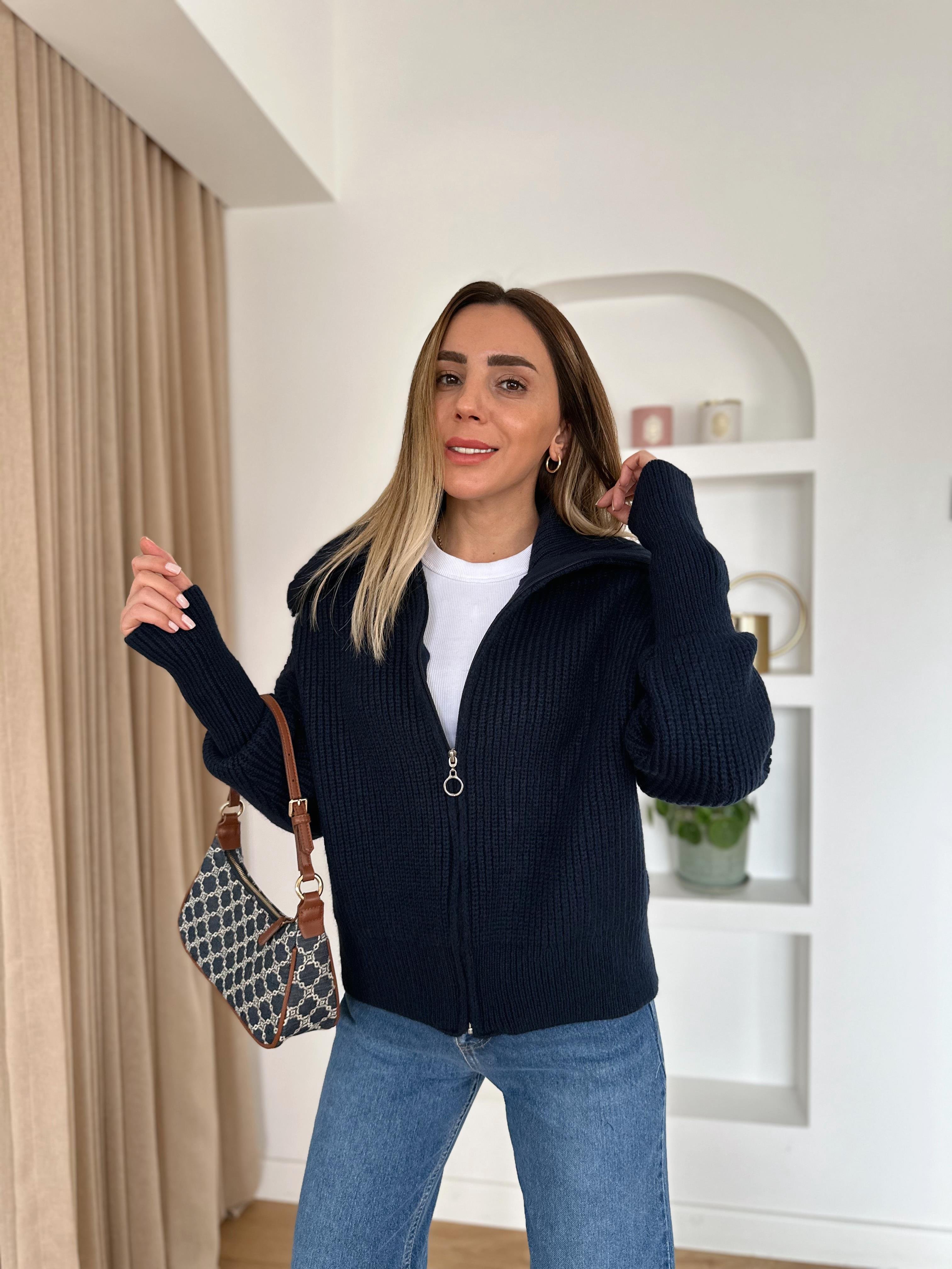 SELANİK YAKA LACİVERT FERMUARLI KALIN HIRKA