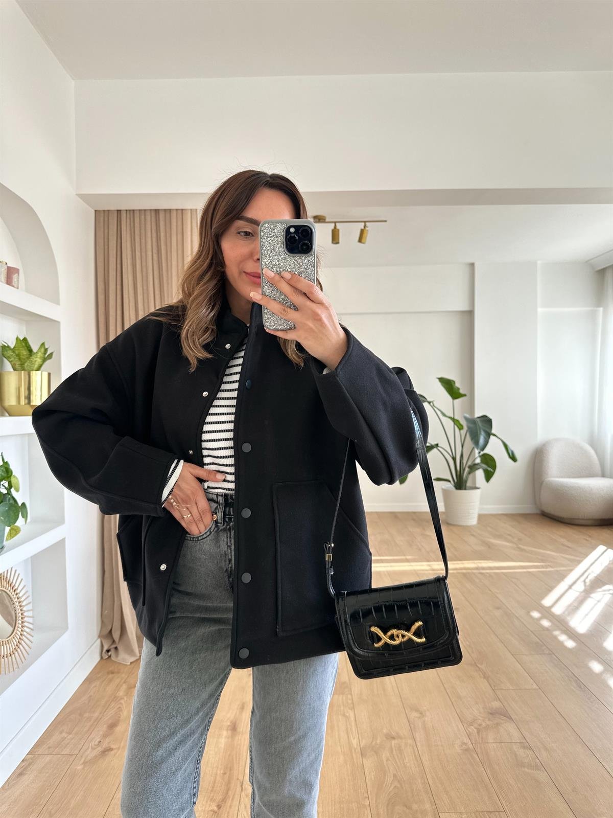 SİYAH ASTARLI OVERSIZE CEKET
