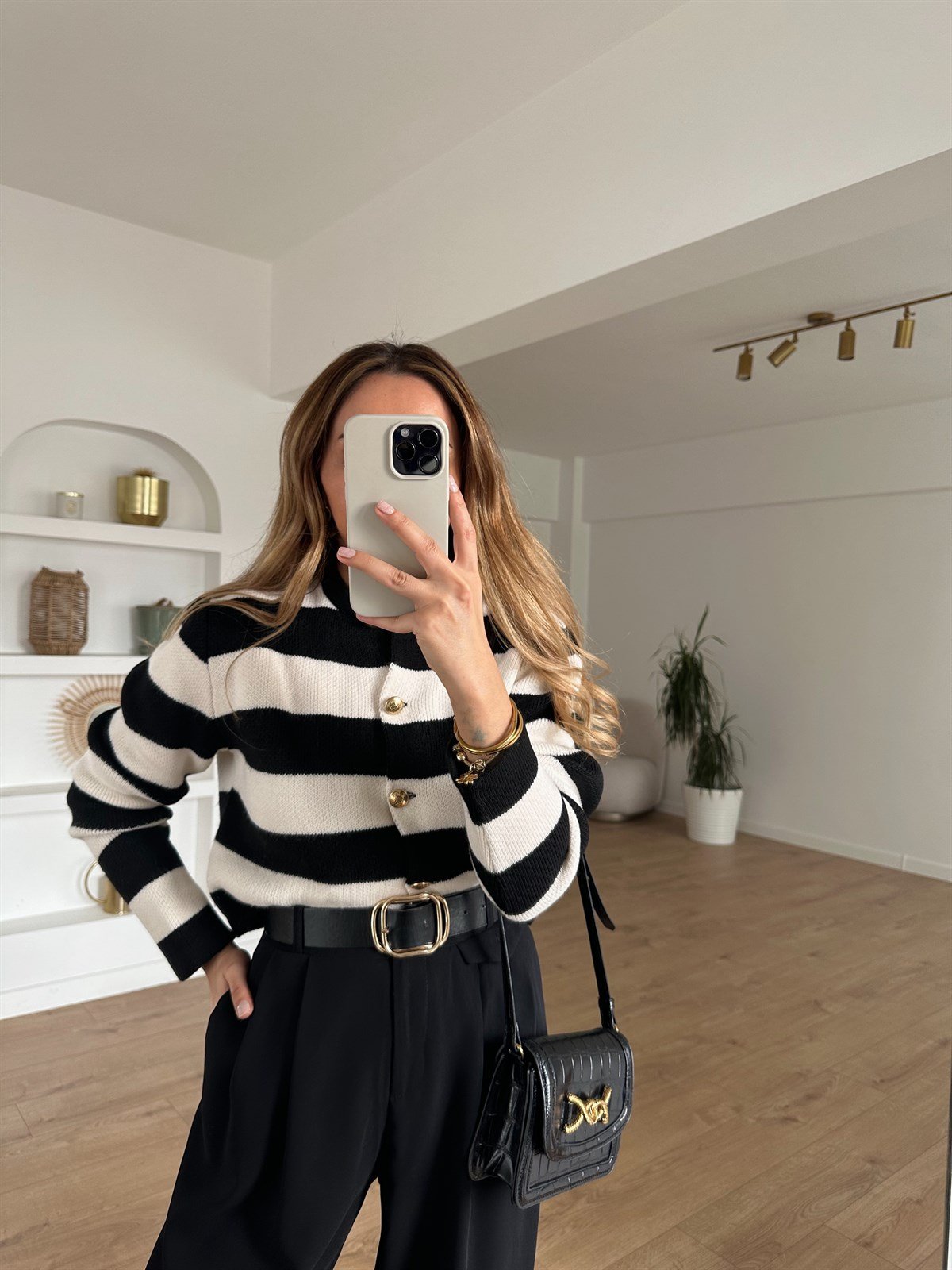 SİYAH BEYAZ PREMIUM MİNİ HIRKA