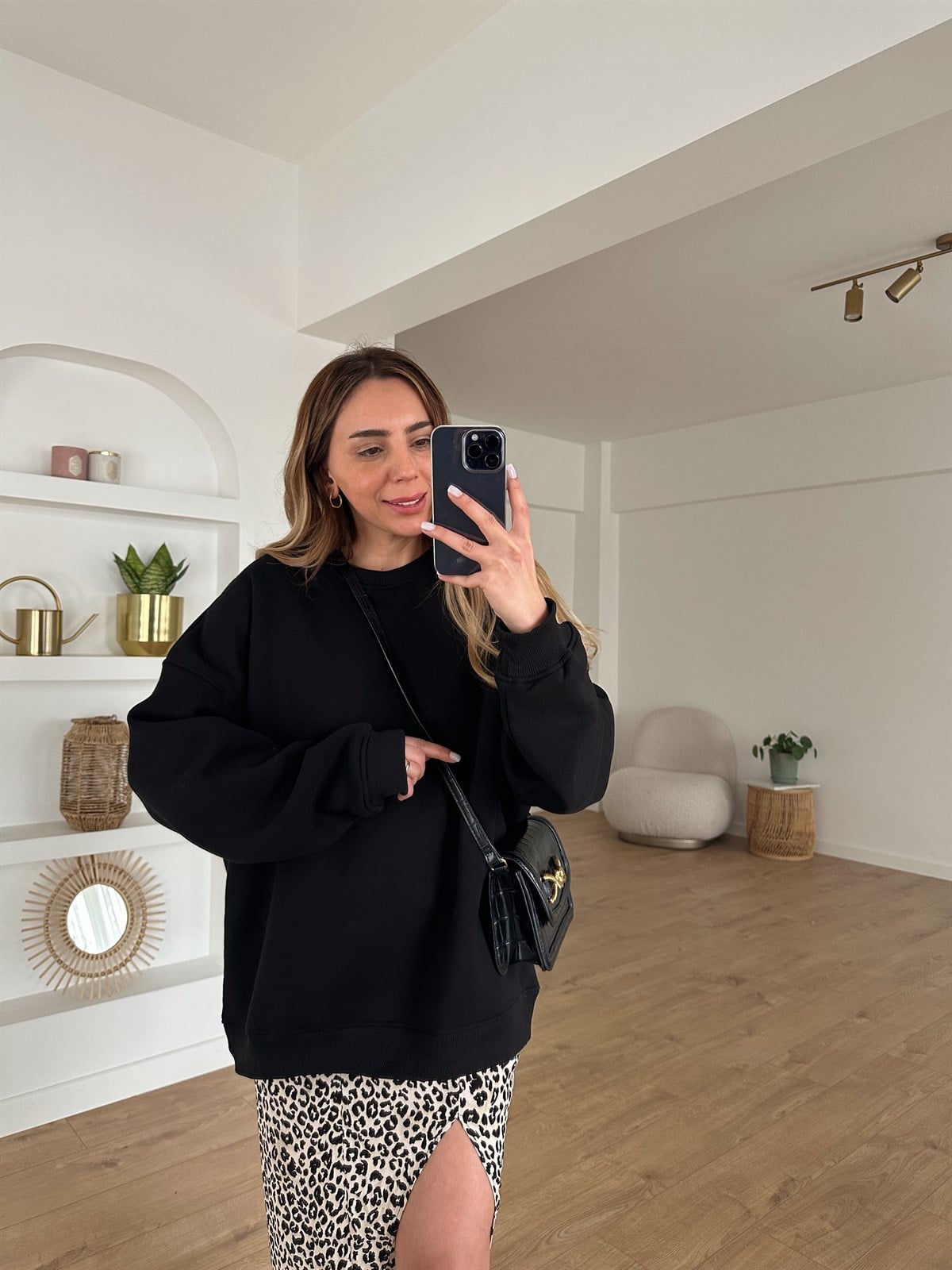 SİYAH KALIN OVERSİZE SWEAT