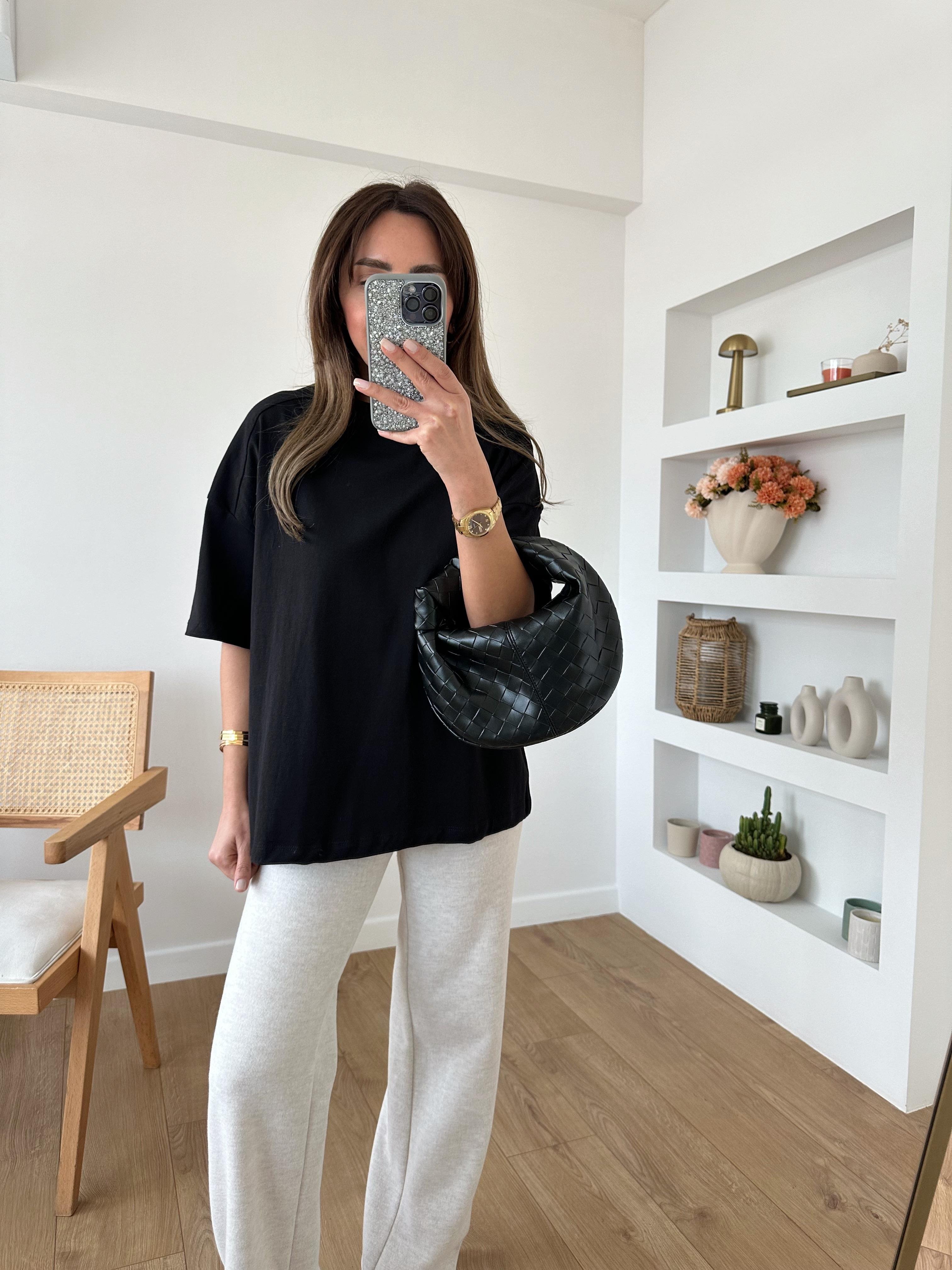 SİYAH OVERSIZE %100 PAMUK OMZU ŞERİTLİ TİŞÖRT