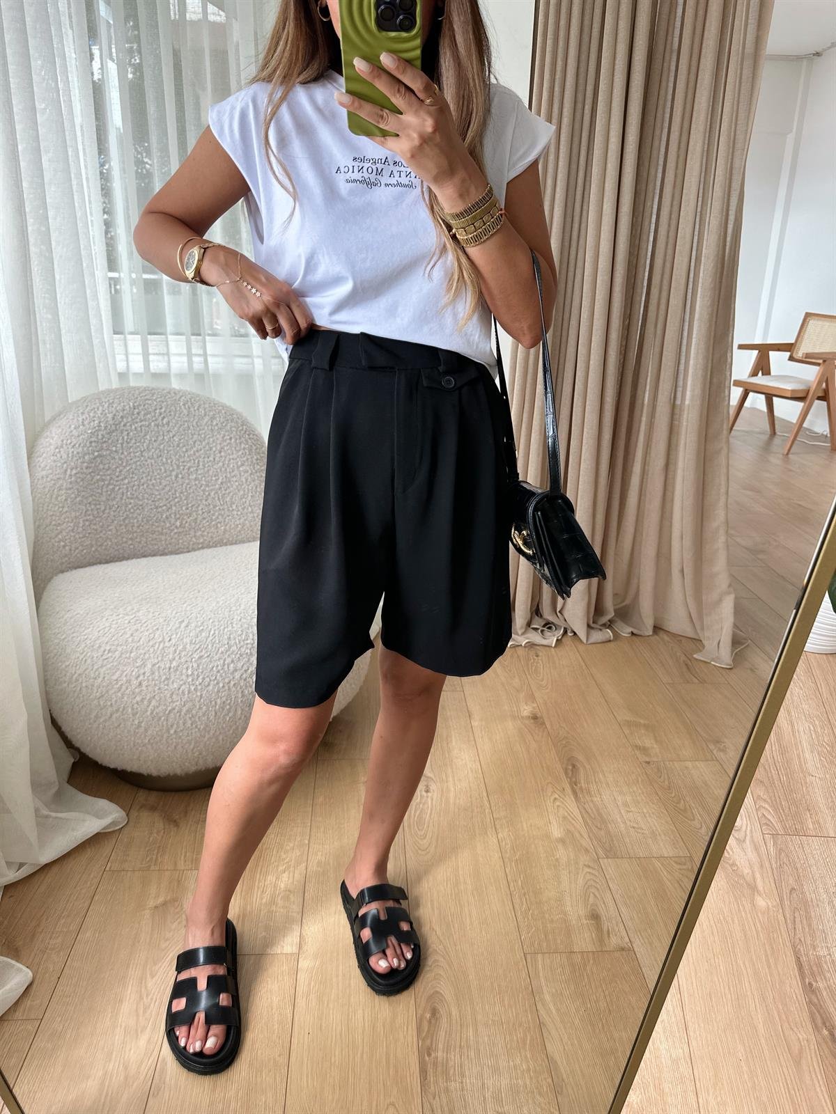 SİYAH PREMIUM ŞEHİR BOY CREP ŞORT