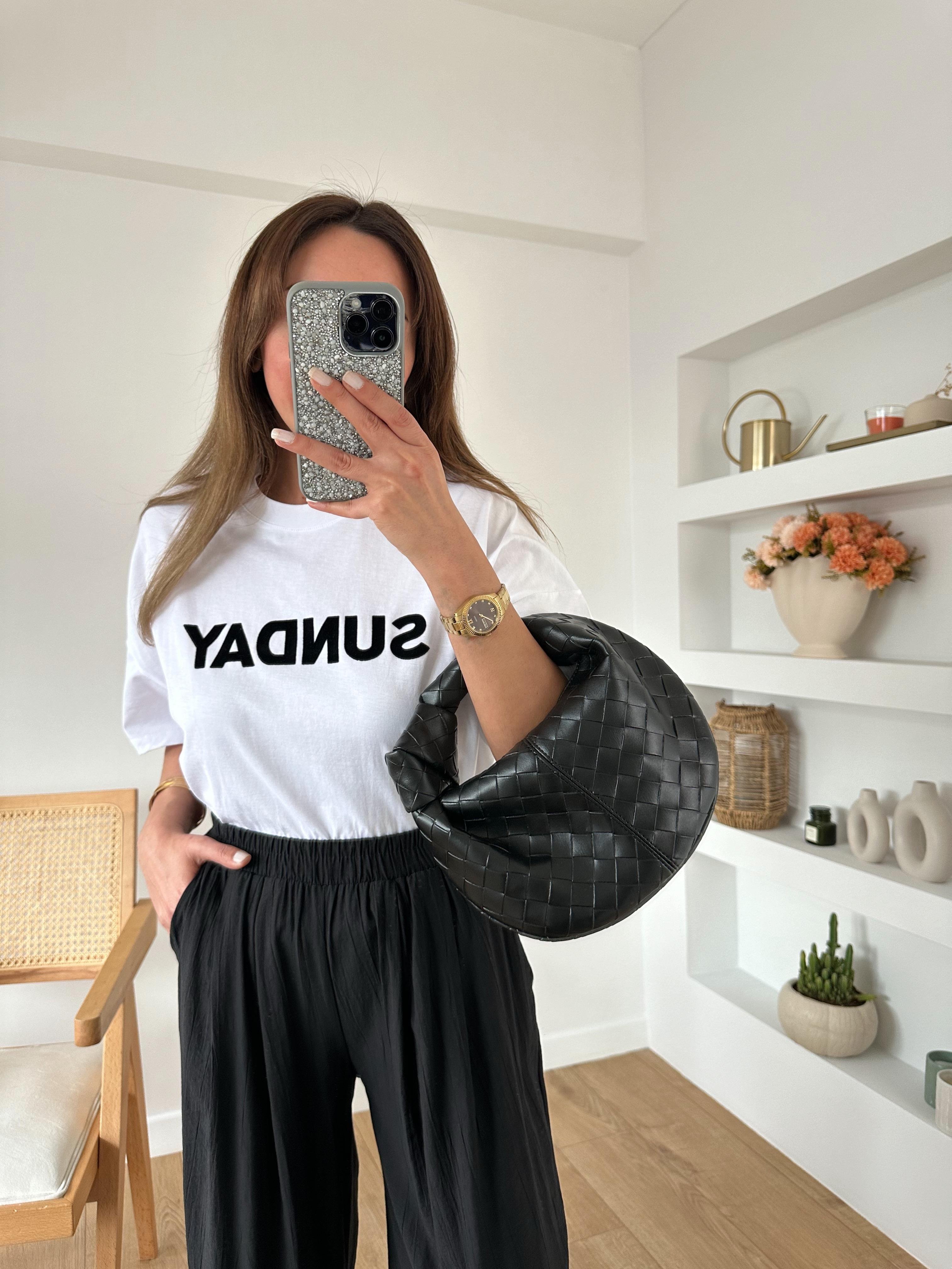 SUNDAY BEYAZ OVERSIZE PAMUKLU TİŞÖRT