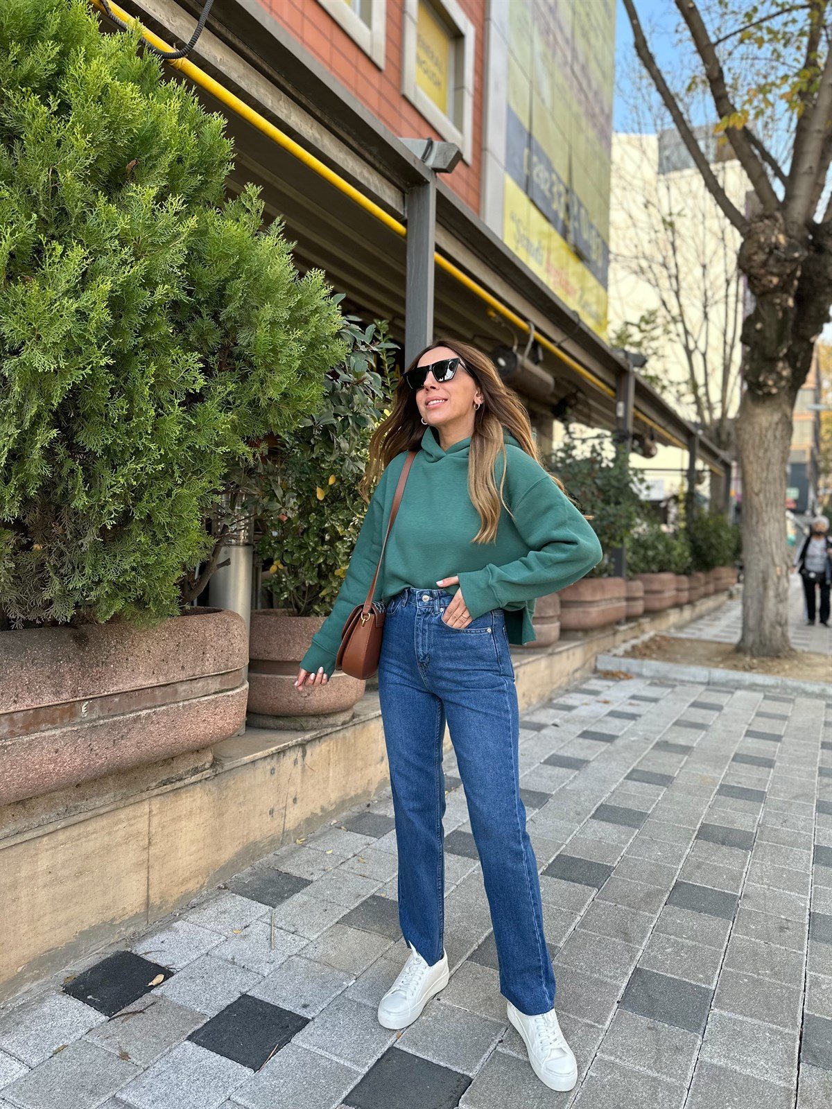 YEŞİL KAPŞONLU KALIN SWEAT