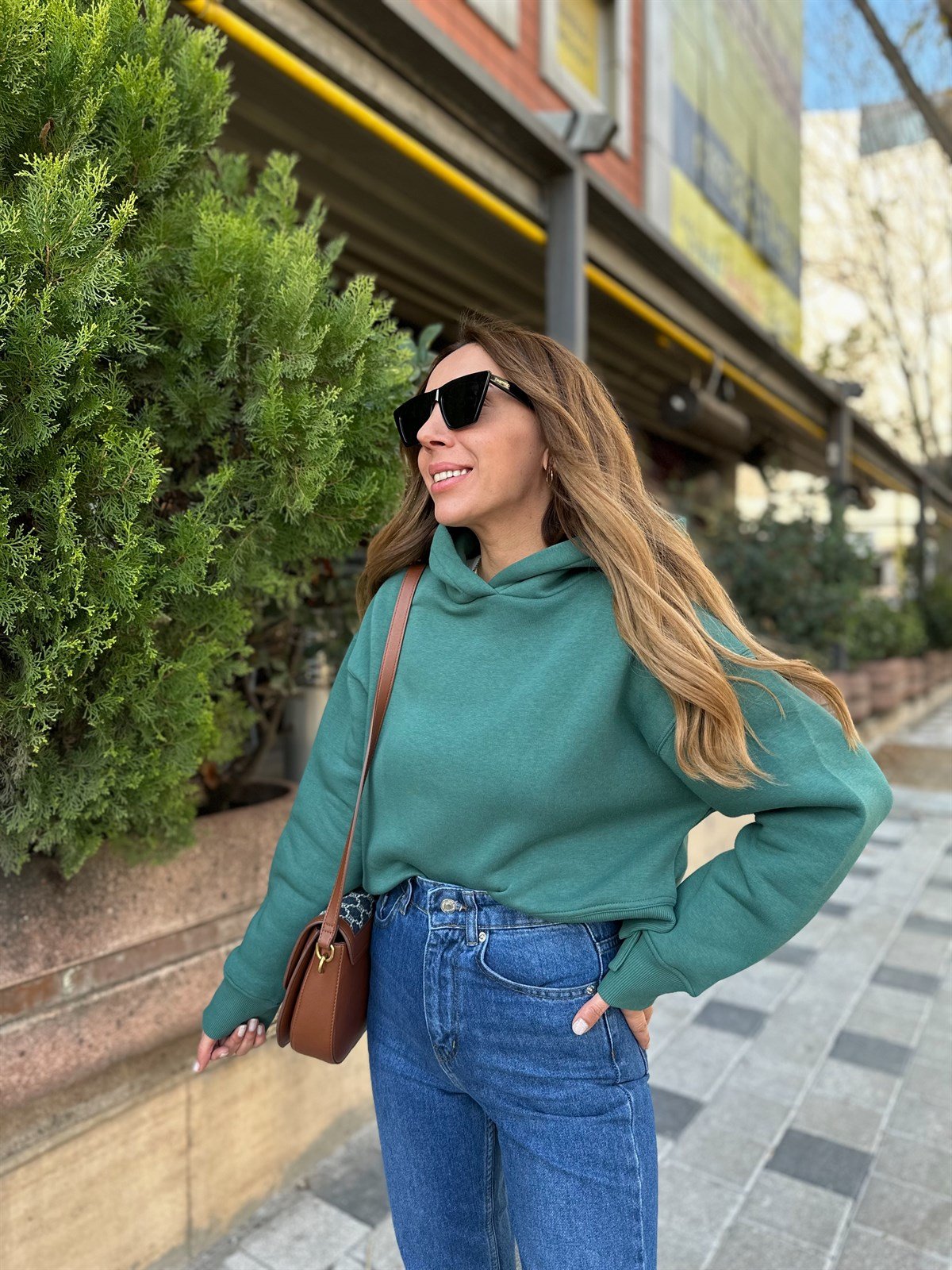 YEŞİL KAPŞONLU KALIN SWEAT