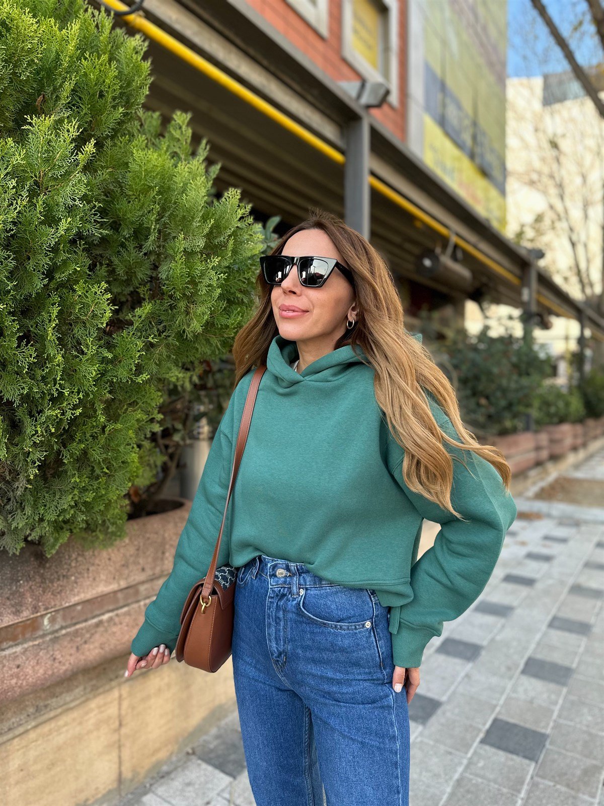 YEŞİL KAPŞONLU KALIN SWEAT