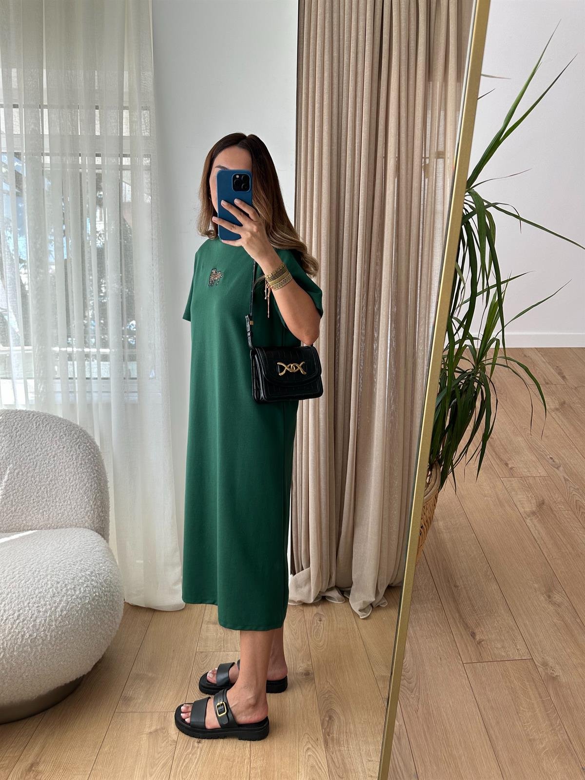 YEŞİL NAKIŞLI BASIC ELBİSE