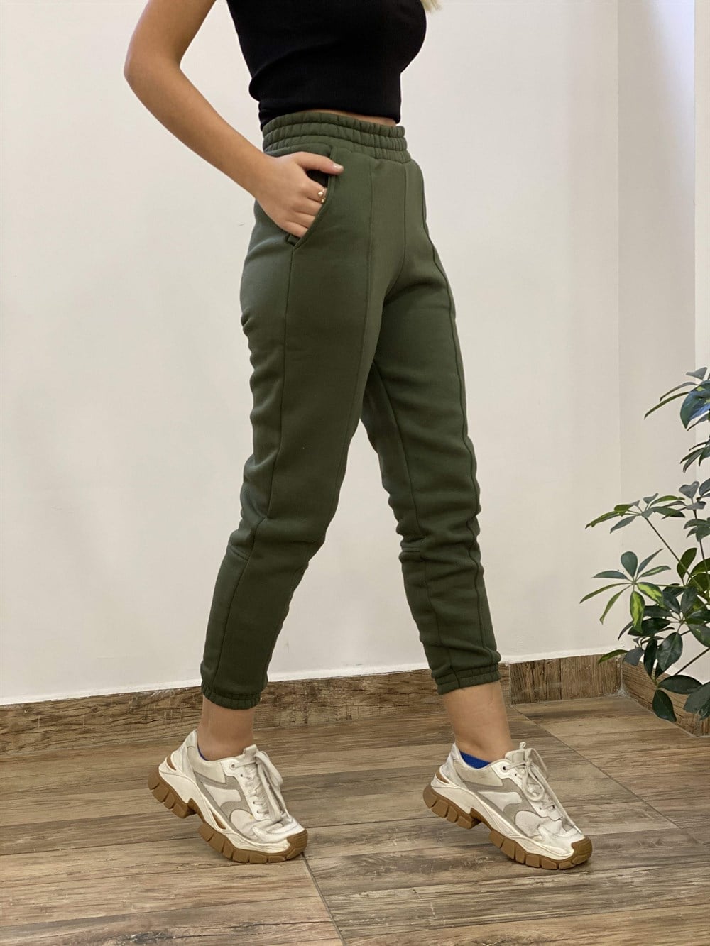 Beli Lastikli Eşofman 