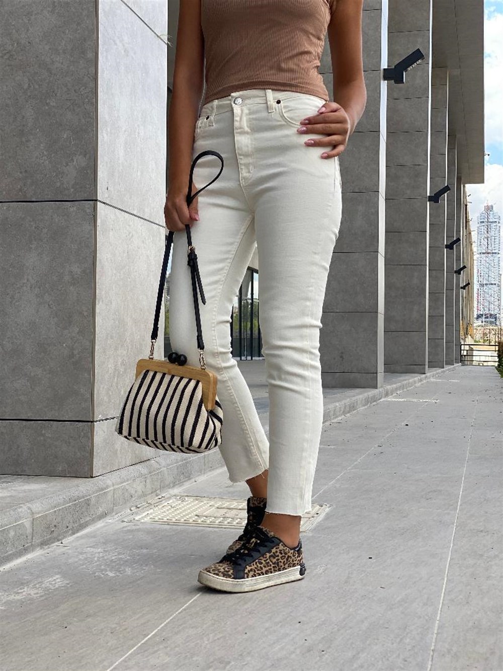 Boy Fit Jean Taş