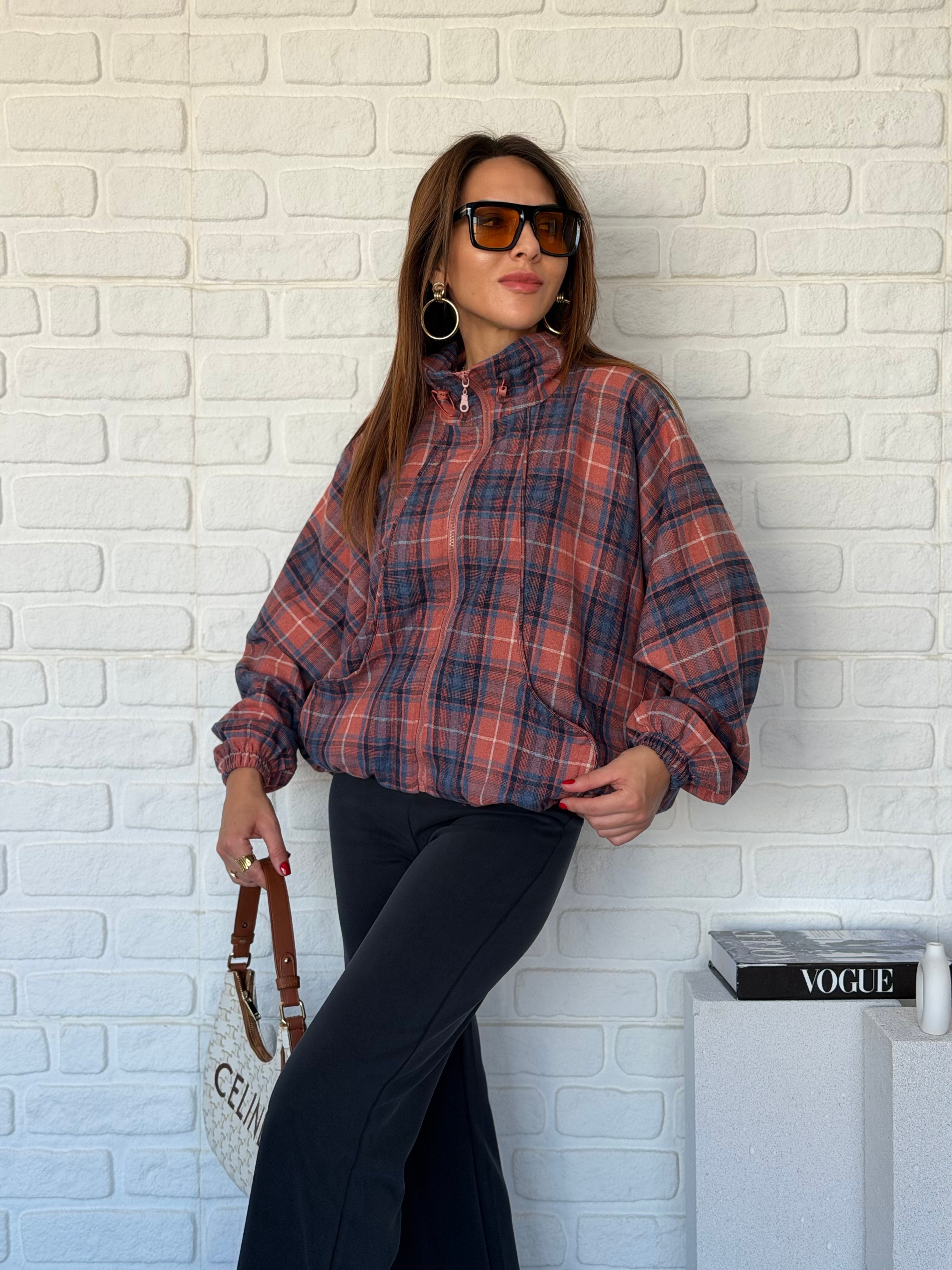 Dik Yakalı Reglan Ceket