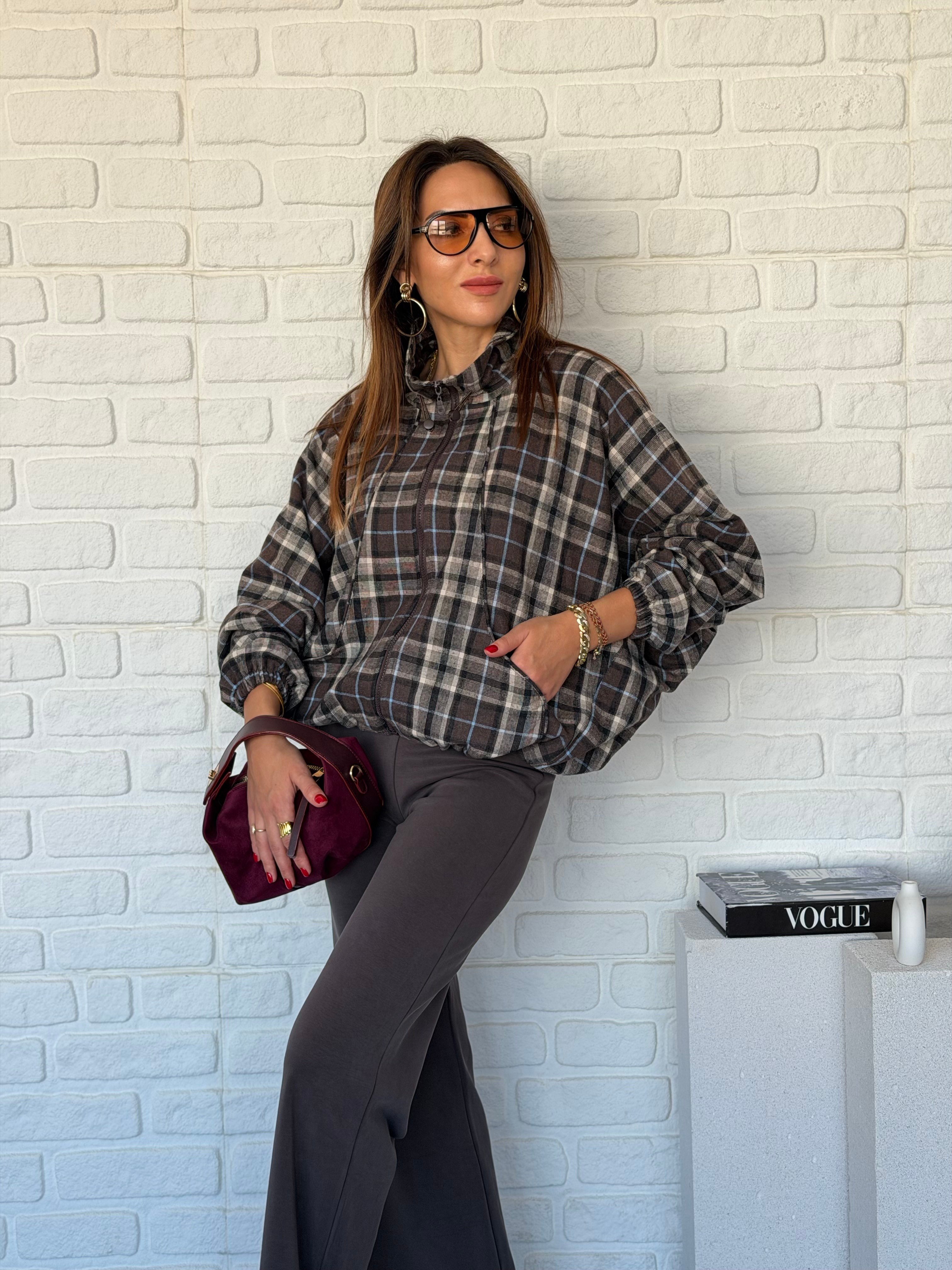 Dik Yakalı Reglan Ceket