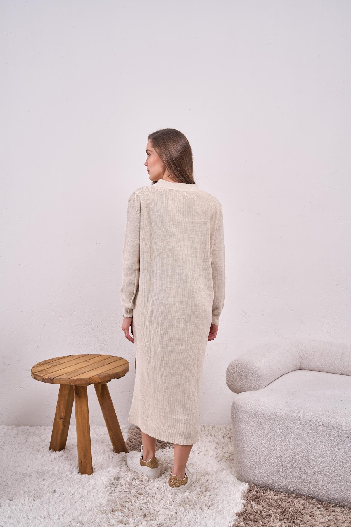 Düğmeli Triko Elbise Taş