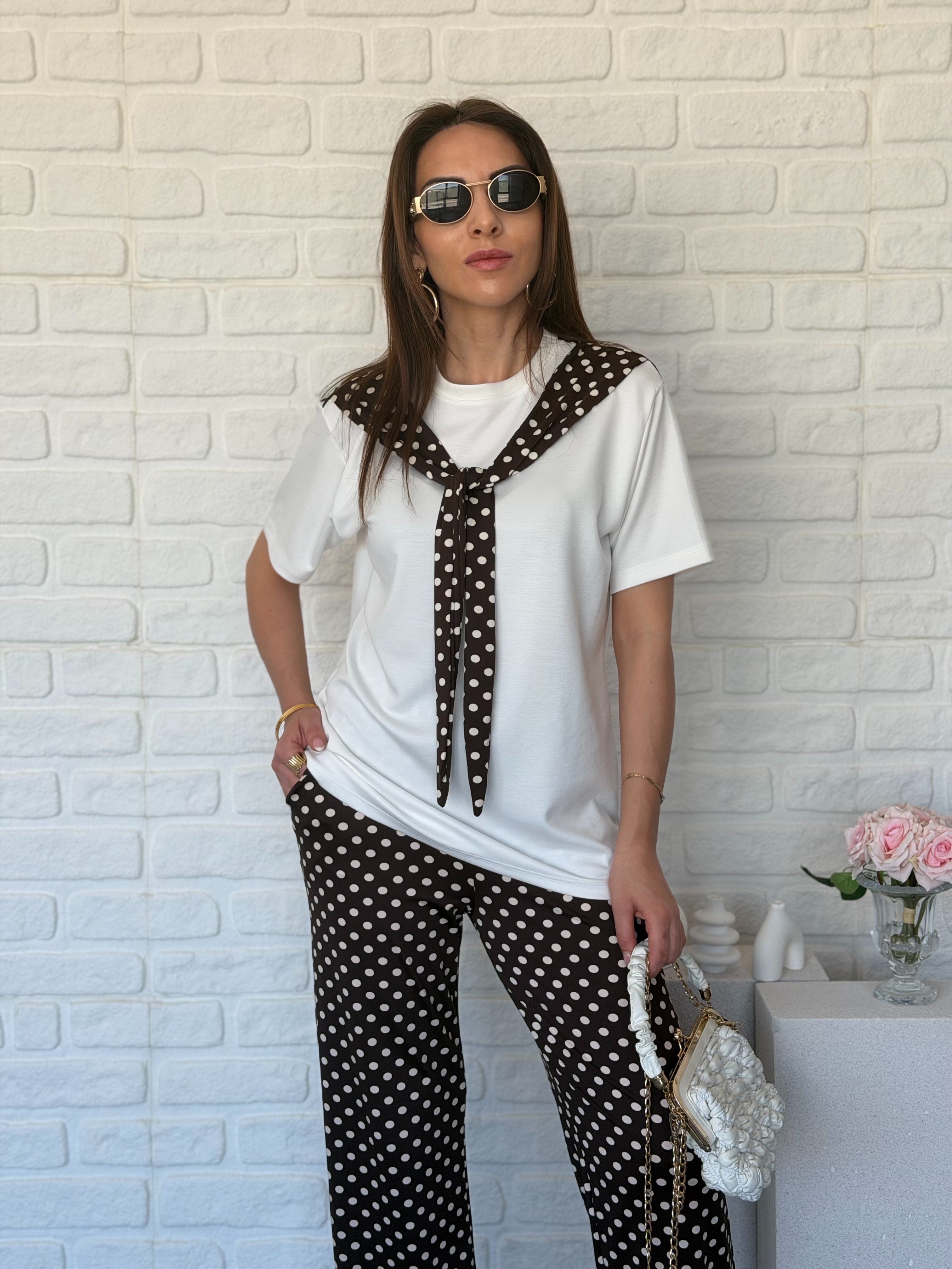 Fularlı Puantiye Takım