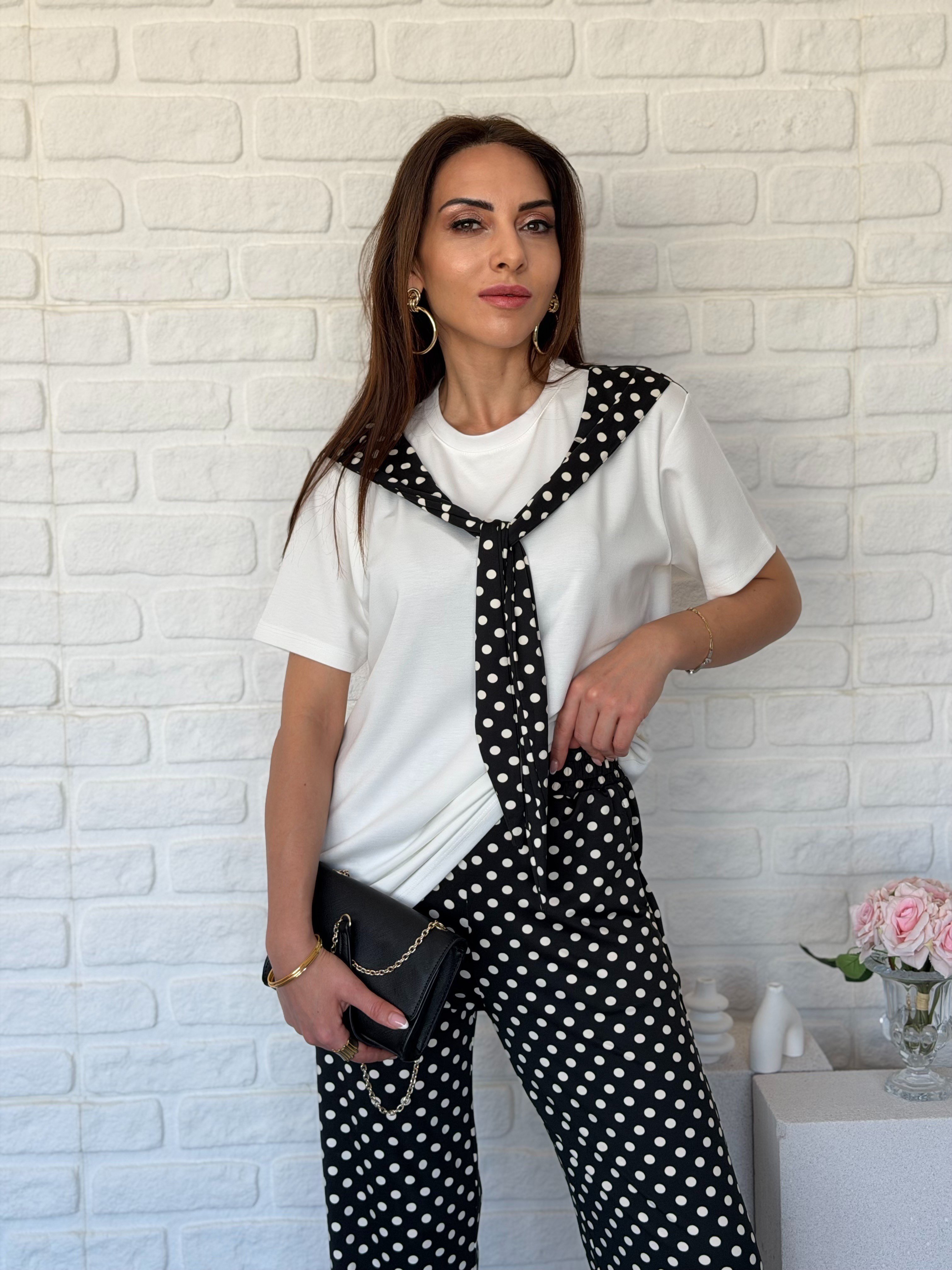 Fularlı Puantiye Takım