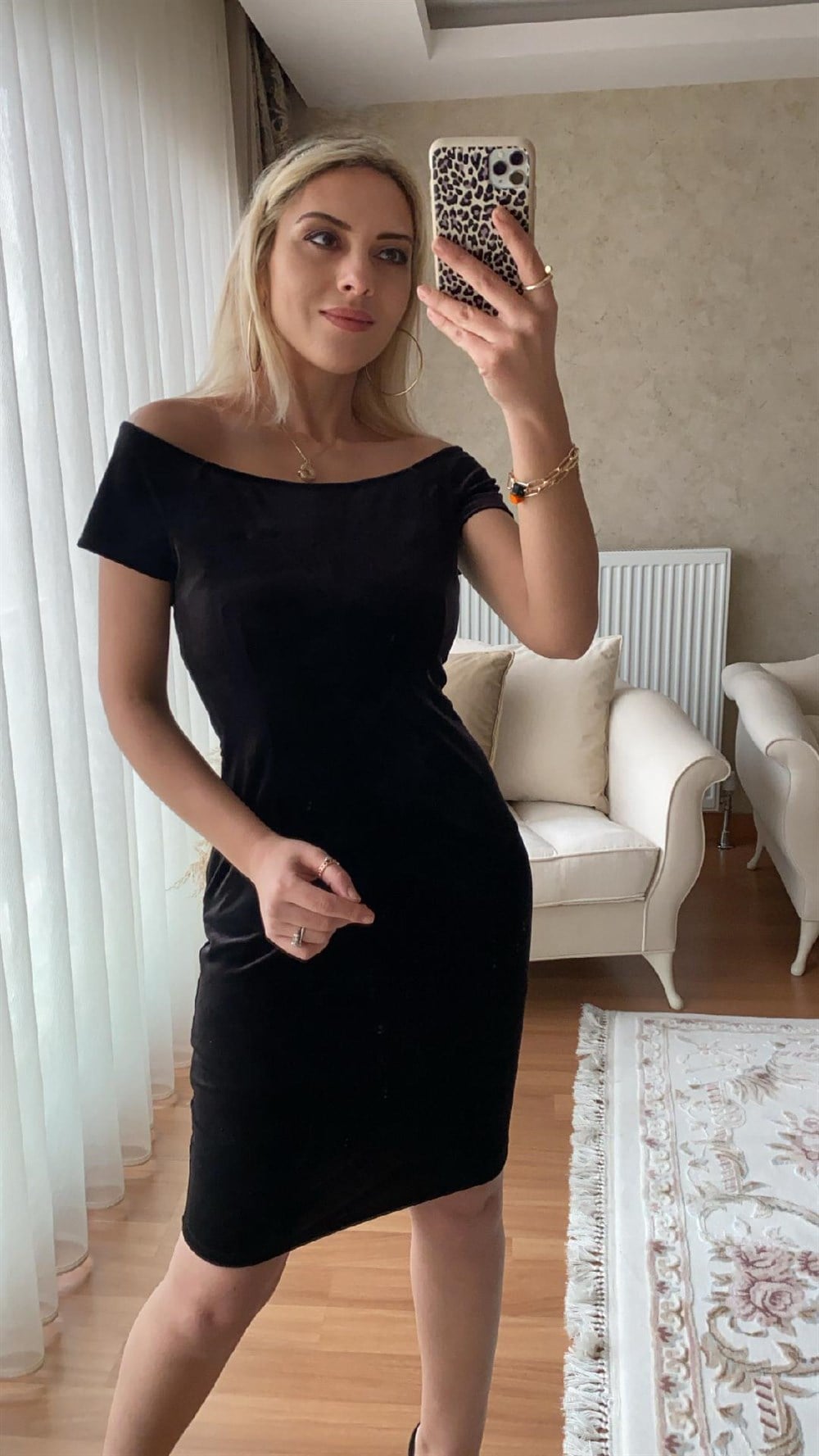 Kadife Elbise Siyah