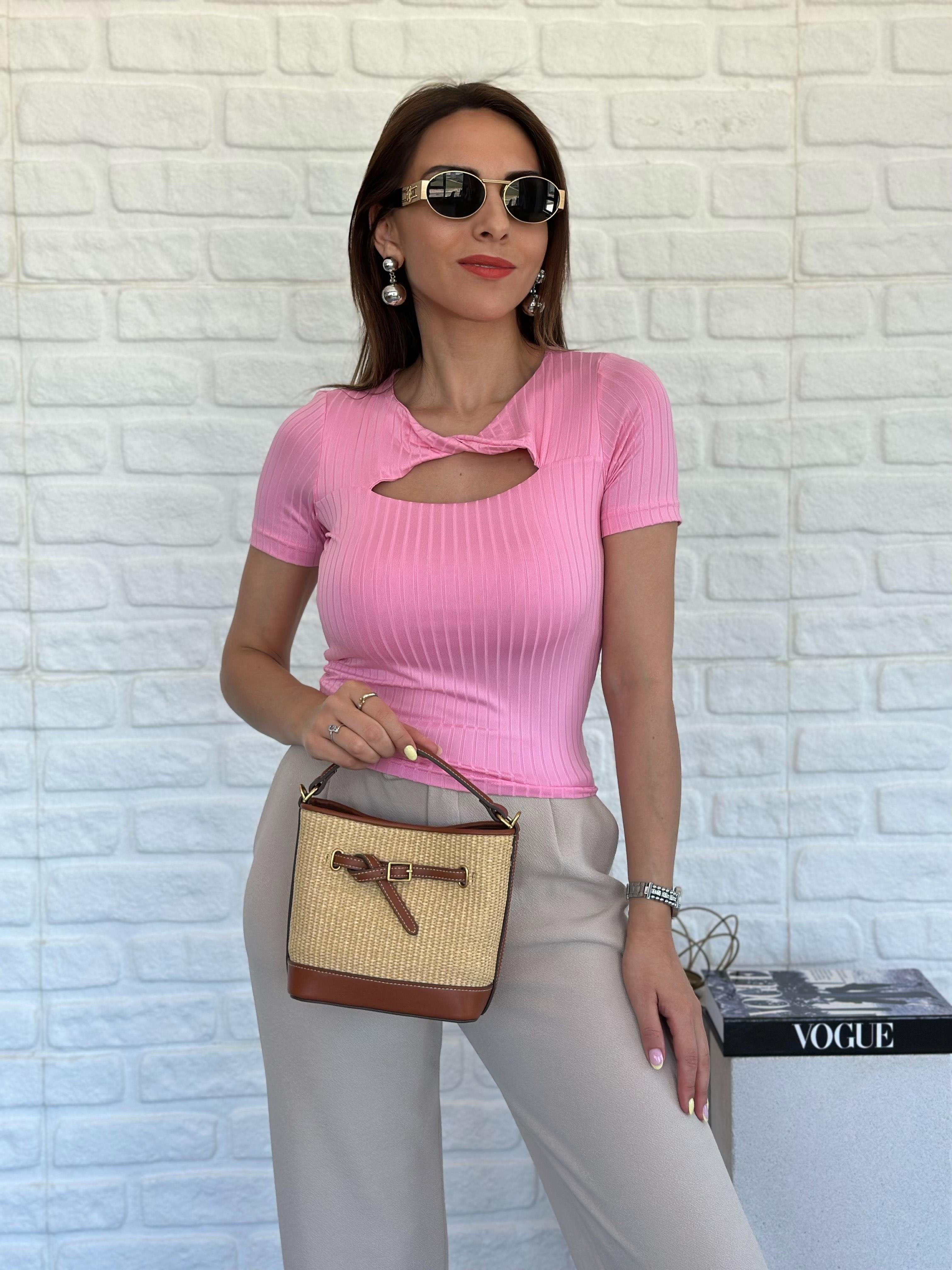 Önü Dekolteli Bluz Pembe