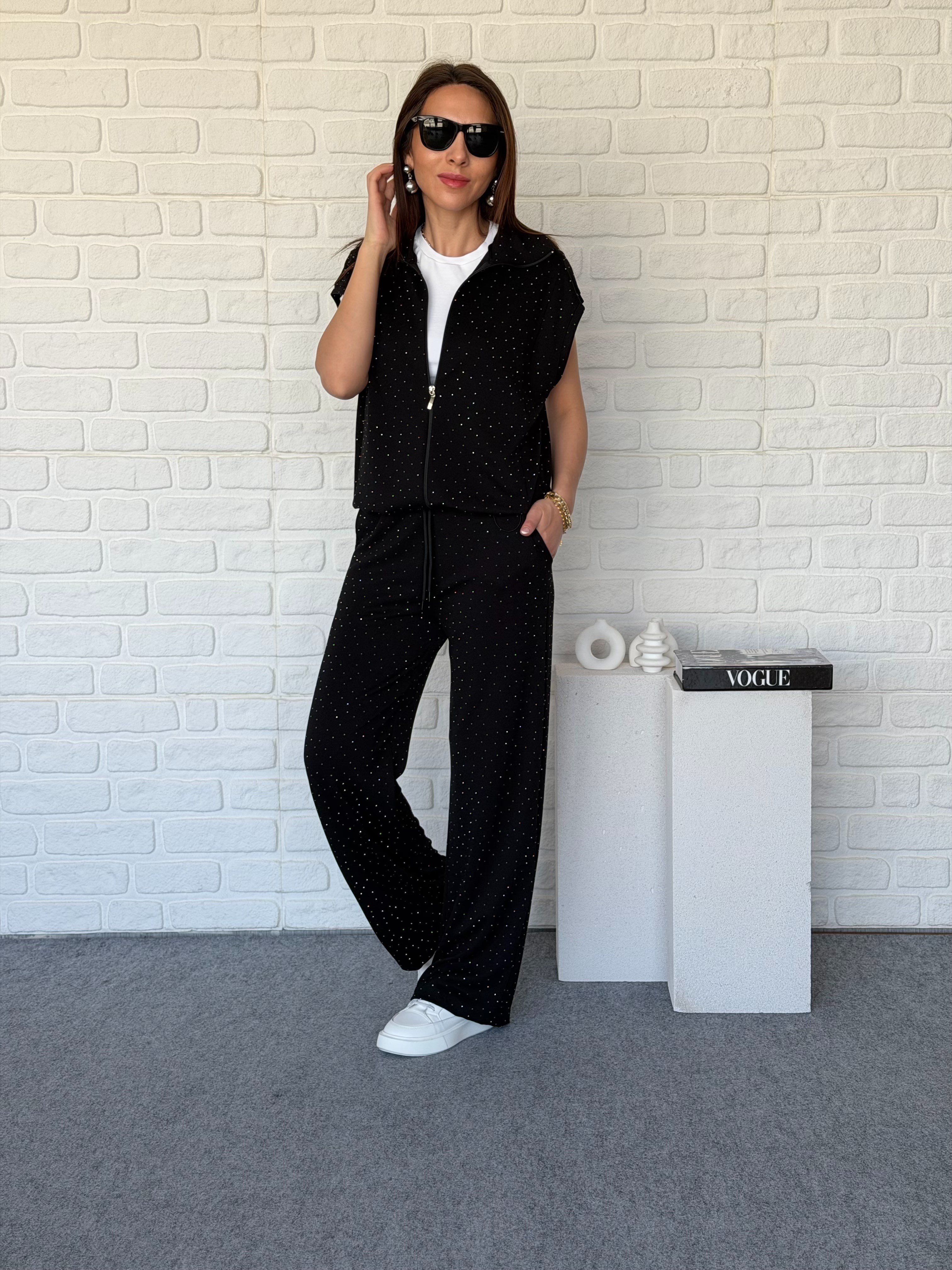 Taşlı Stoperli Takım Siyah