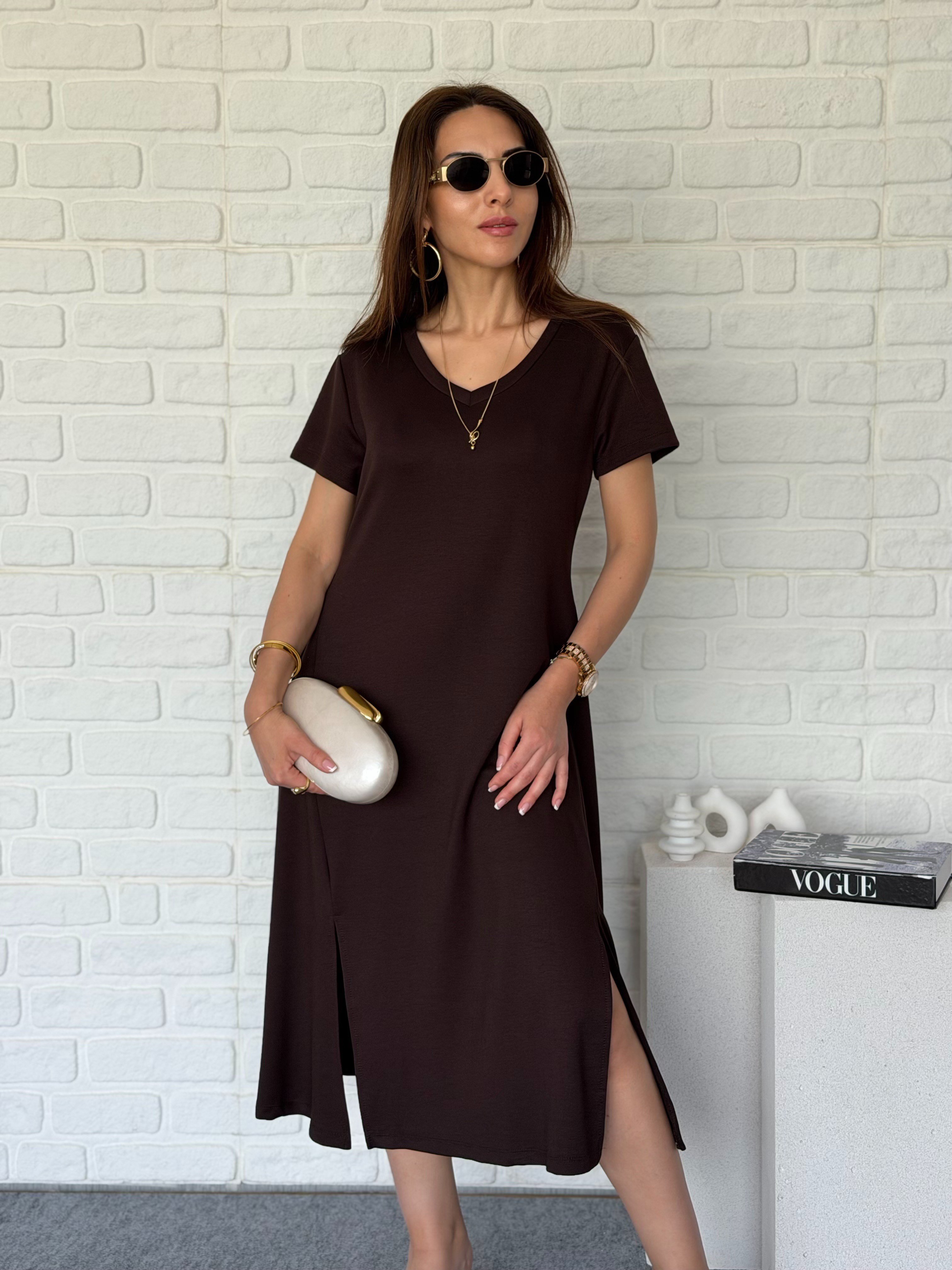 V Yaka Yırtmaçlı Modal Elbise