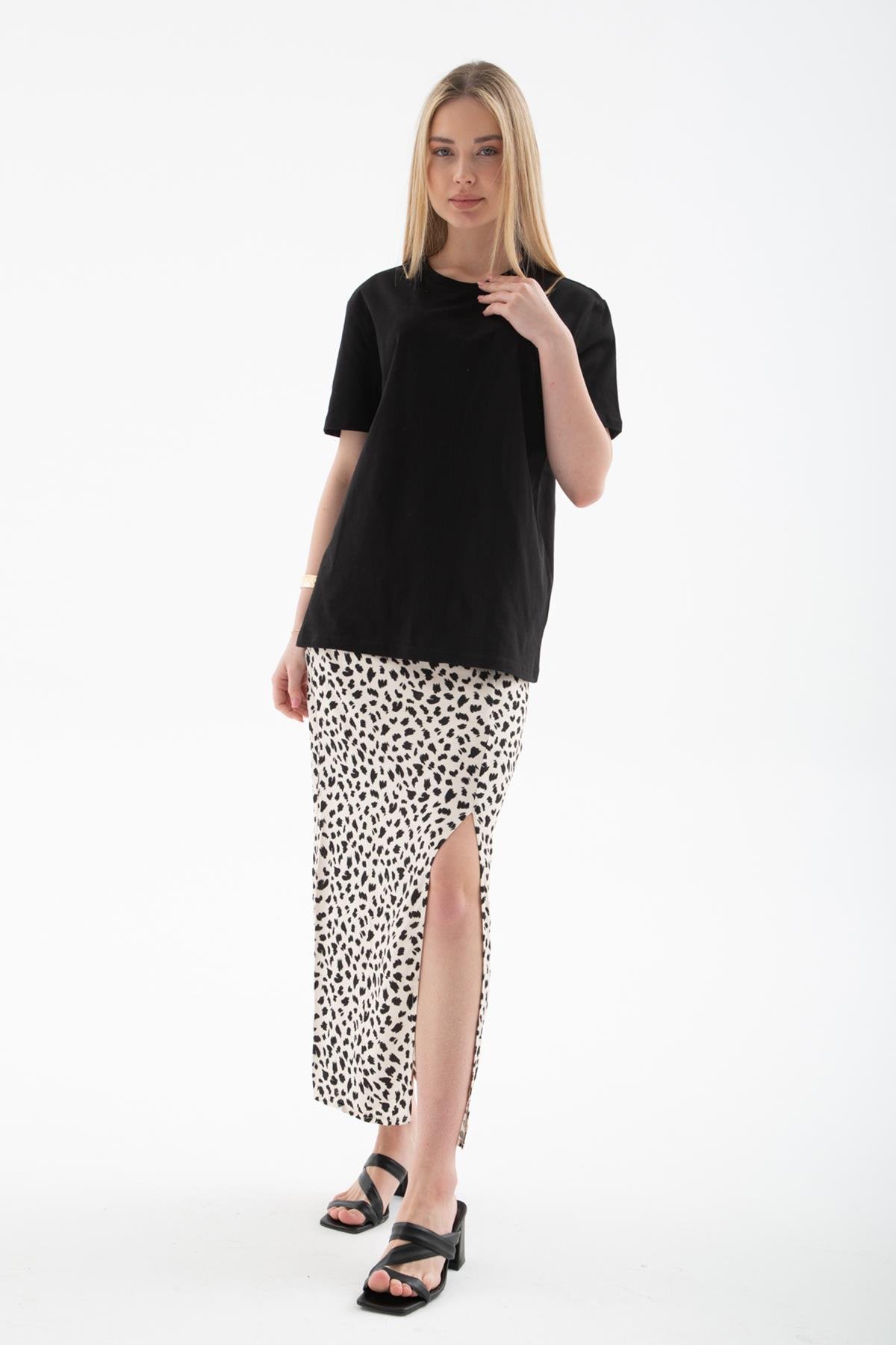 %100 Pamuklu Tişört Siyah | Fashion Friends