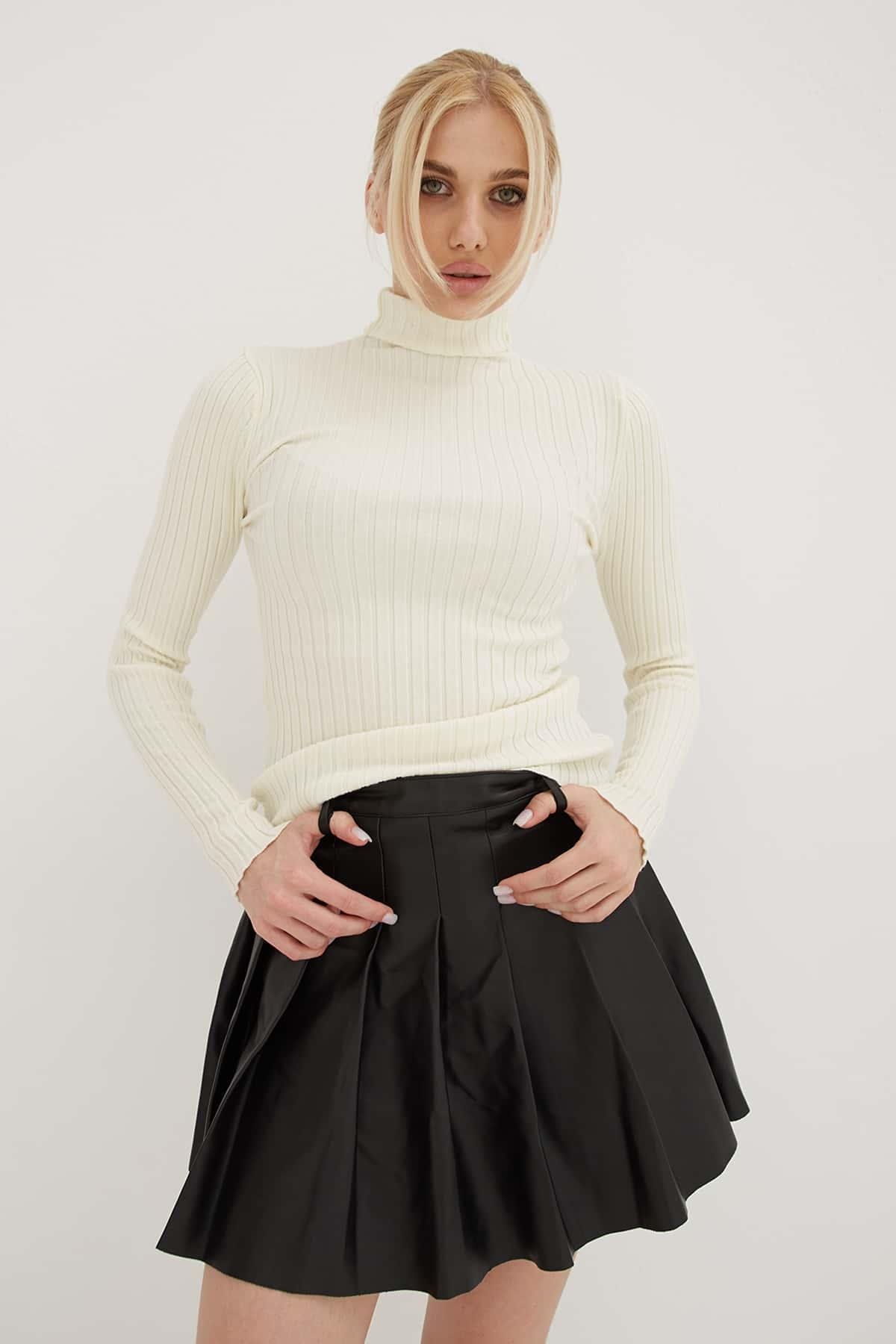 Balıkçı Yaka Bluz Ekru | Fashion Friends