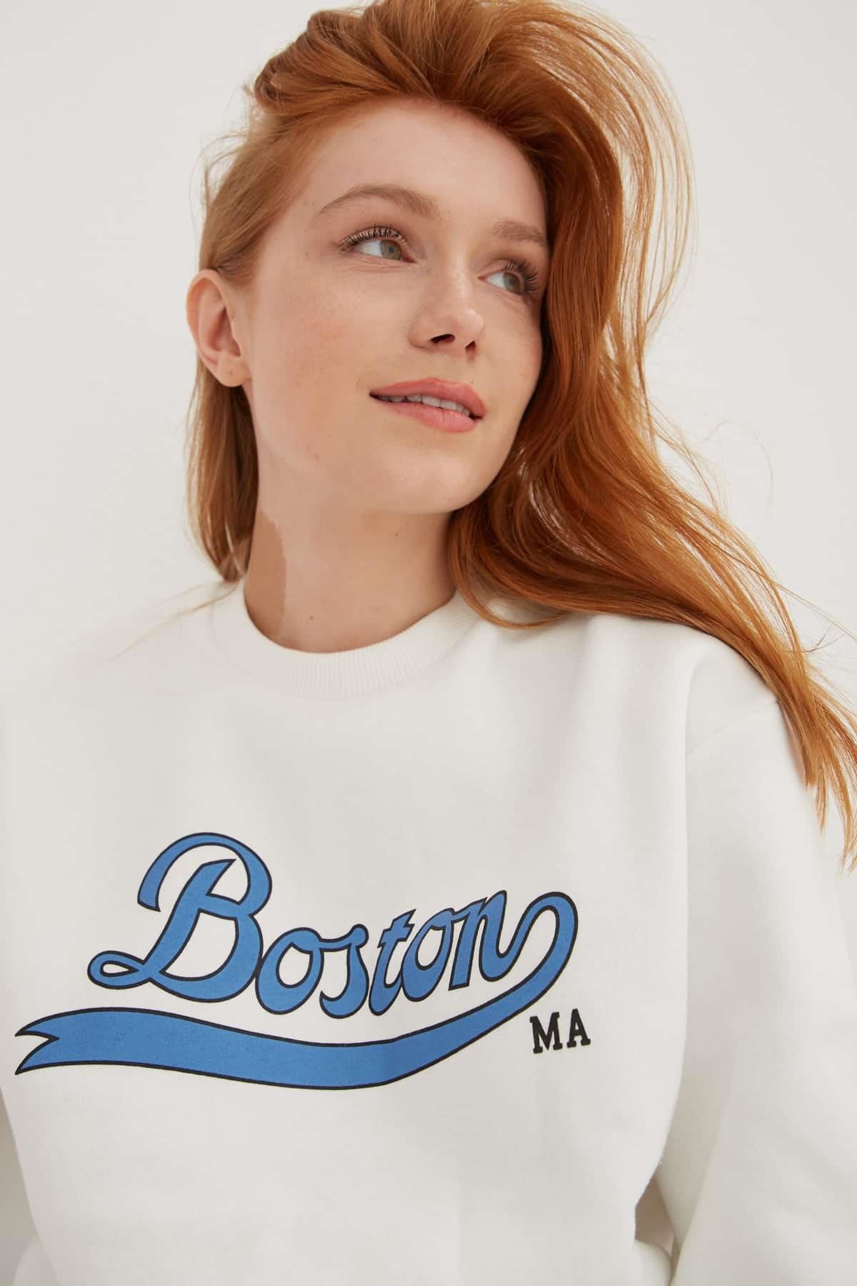 Bisiklet Yaka Baskılı Sweat Ekru | Fashion Friends