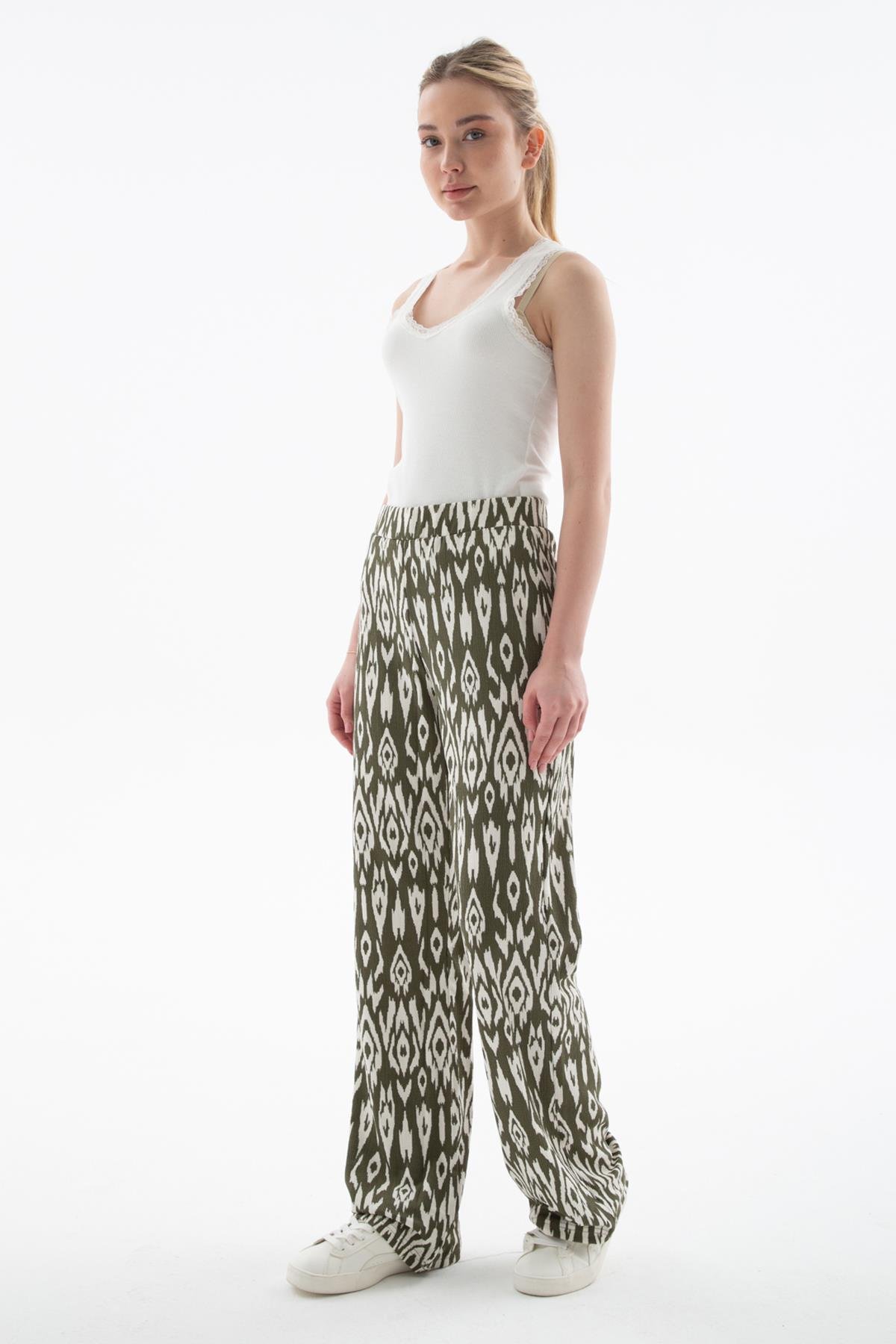 Desenli Pantolon Yeşil | Fashion Friends