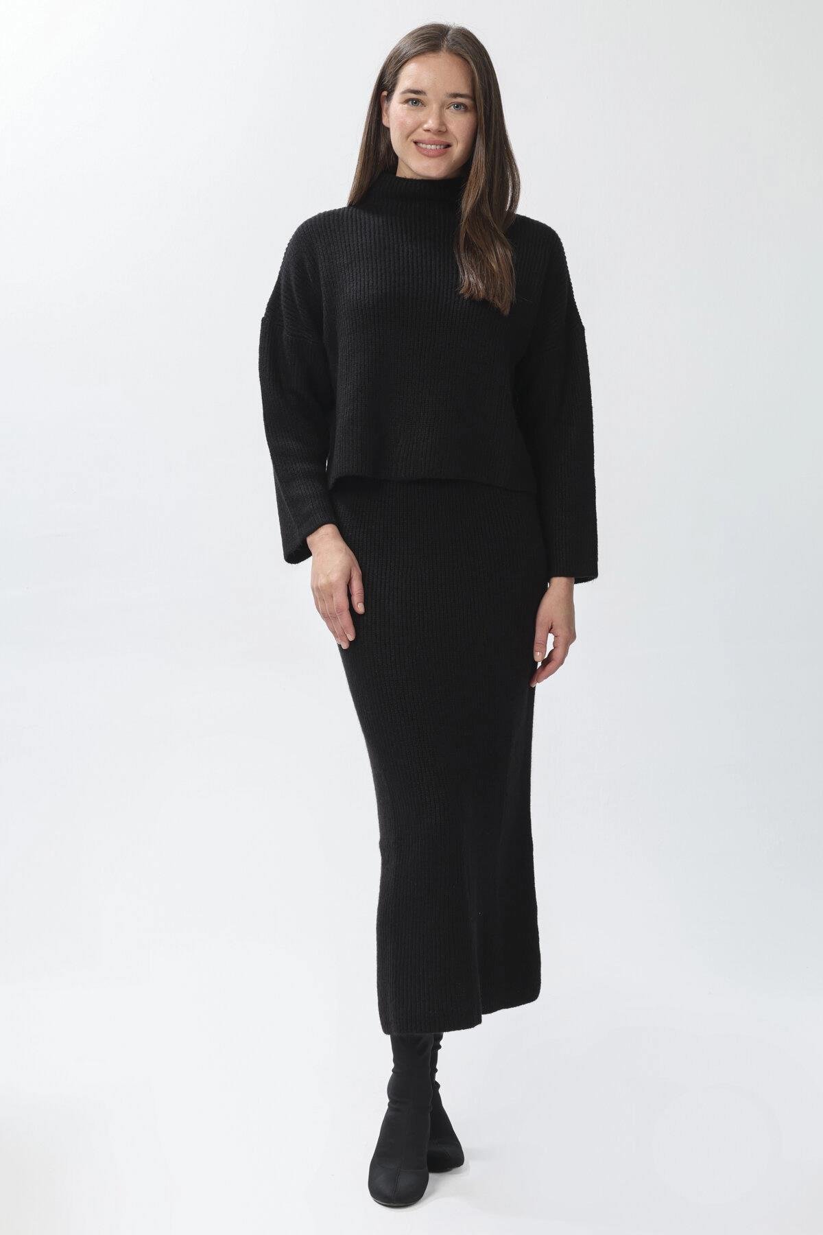 Etekli Triko Takım Siyah | Fashion Friends