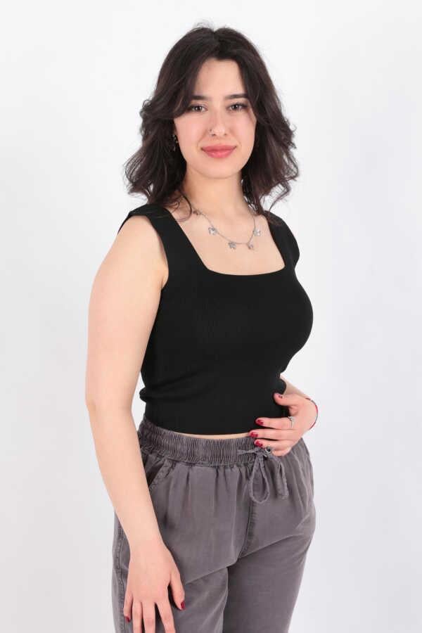 Kare Yaka Atlet Siyah | Fashion Friends