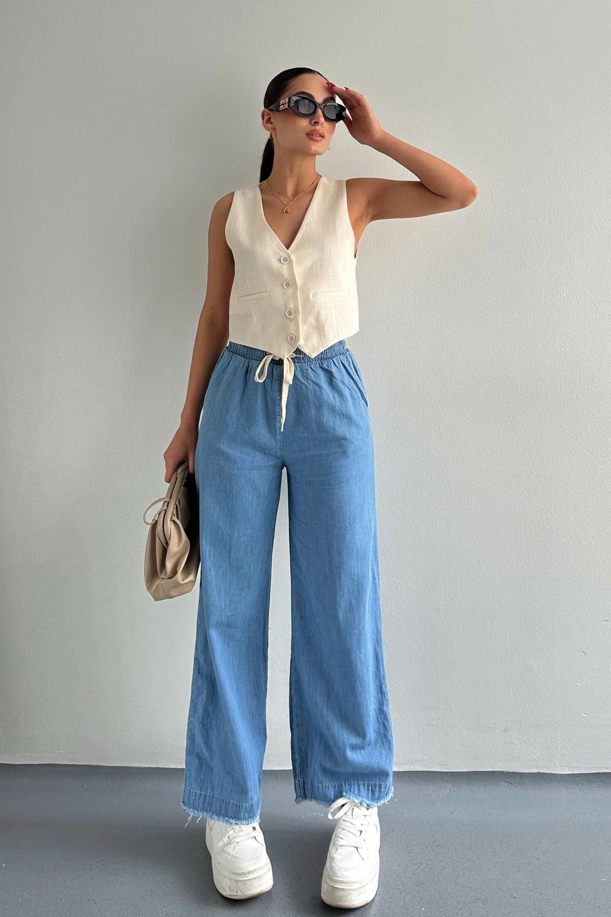 Paçası Püsküllü Straight Fit Denim Pantolon Mavi | Fashion Friends