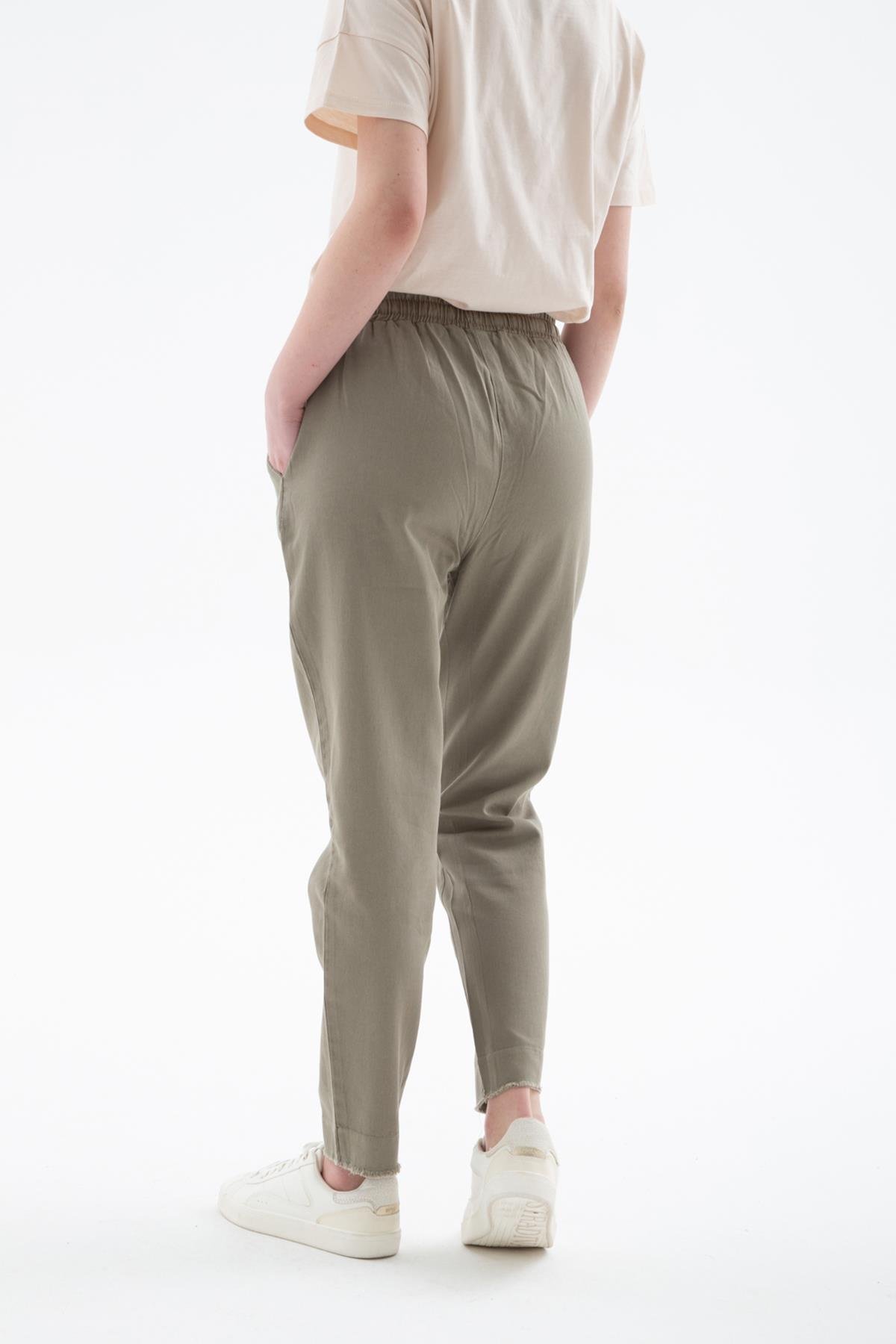 Rahat Paçası Püsküllü Pantolon Haki | Fashion Friends