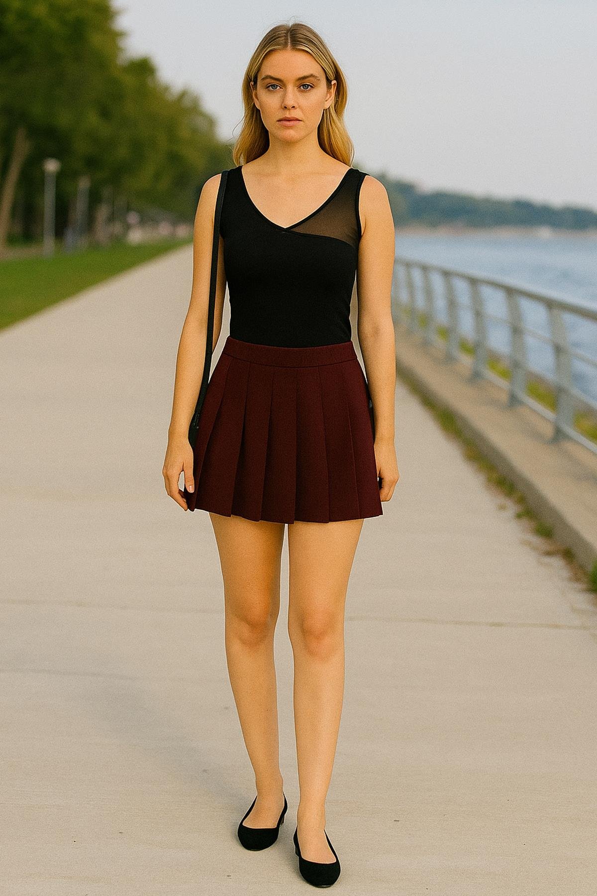 V Yaka Tül Garnili Bluz Siyah | Fashion Friends